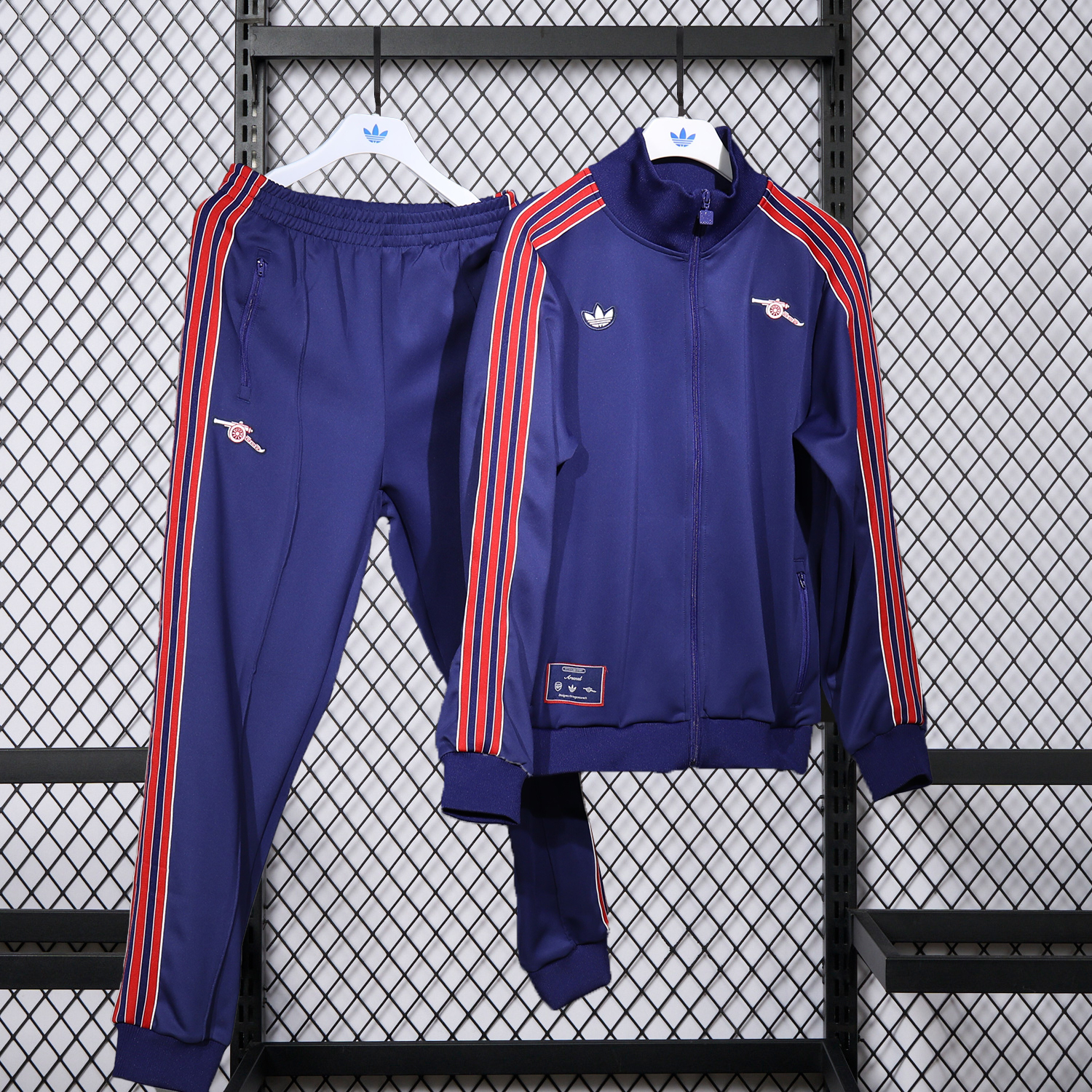 AlphaJersey-Arsenal 25-26 Red Lines Training Set - Purple Top and Purple Pants
