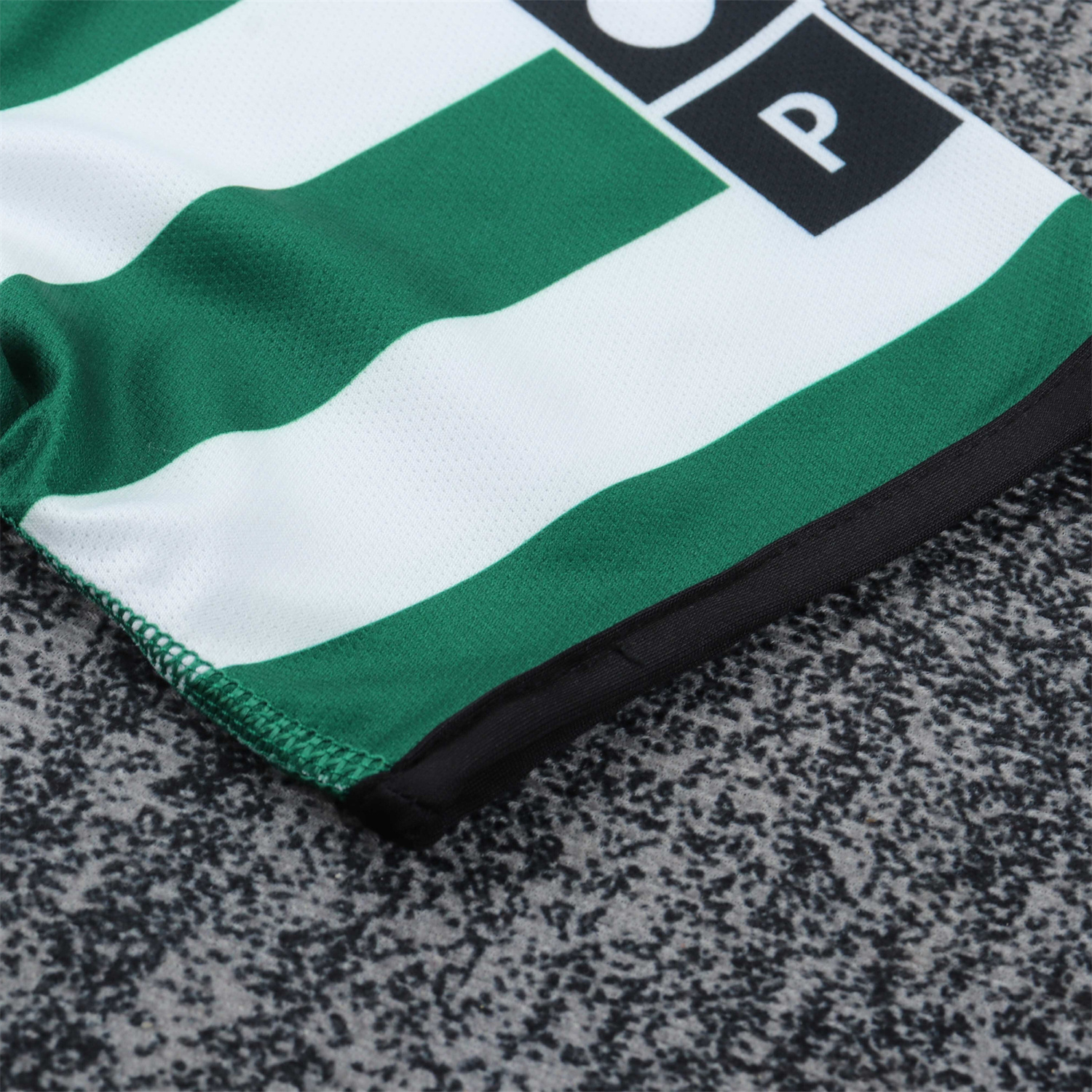 AlphaJersey-Retro Sporting CP 2003-04 Home Kids Kit
