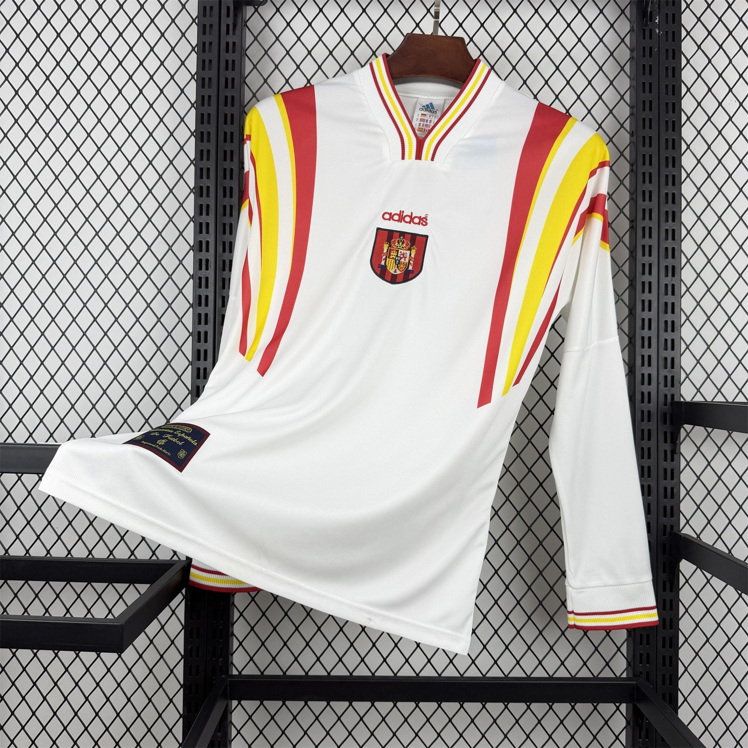 AlphaJersey-Retro Spain 1996 Away Long Sleeves Jersey - Fans Version