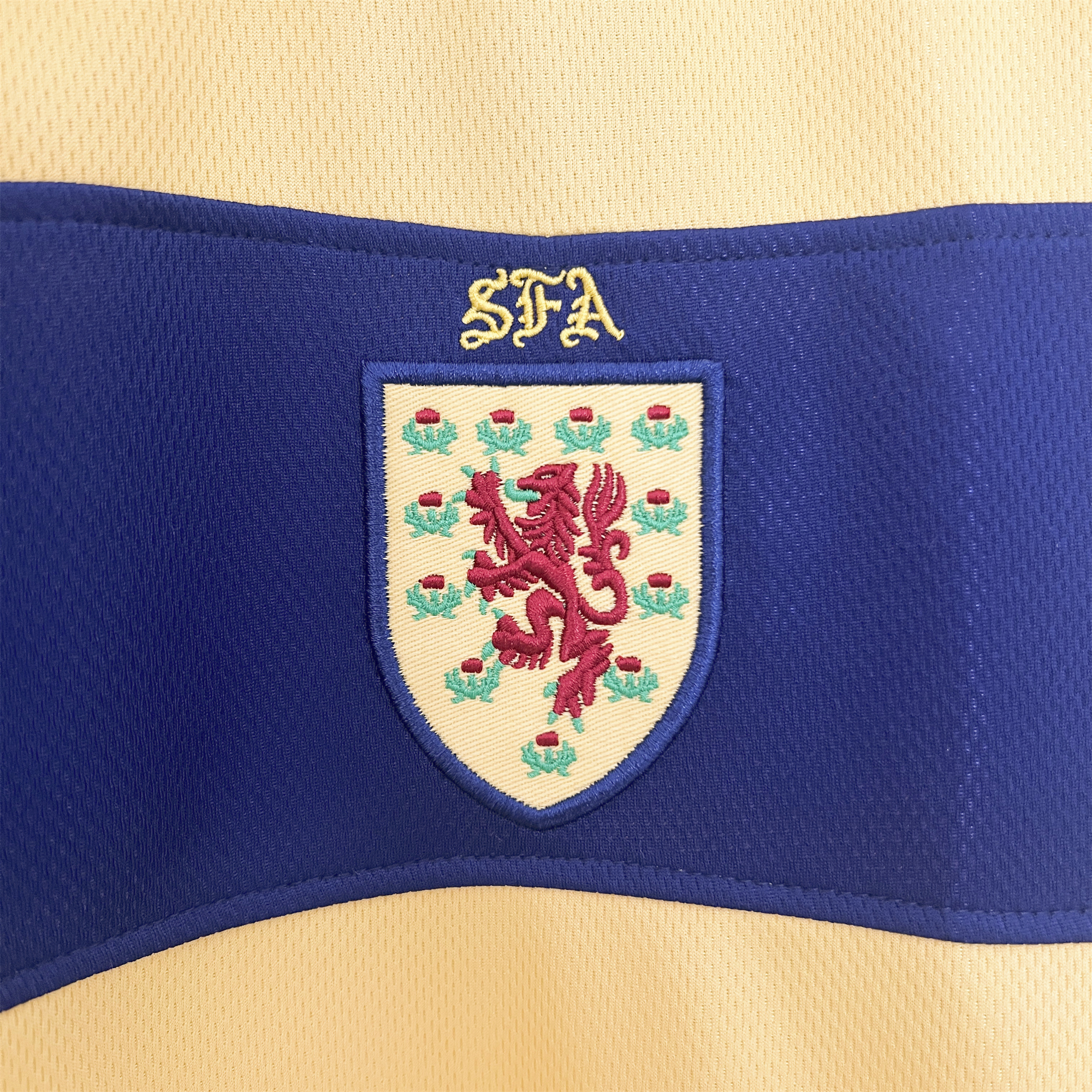 AlphaJersey-Retro S-c-o.t l.a-n.d 2002 Away Jersey