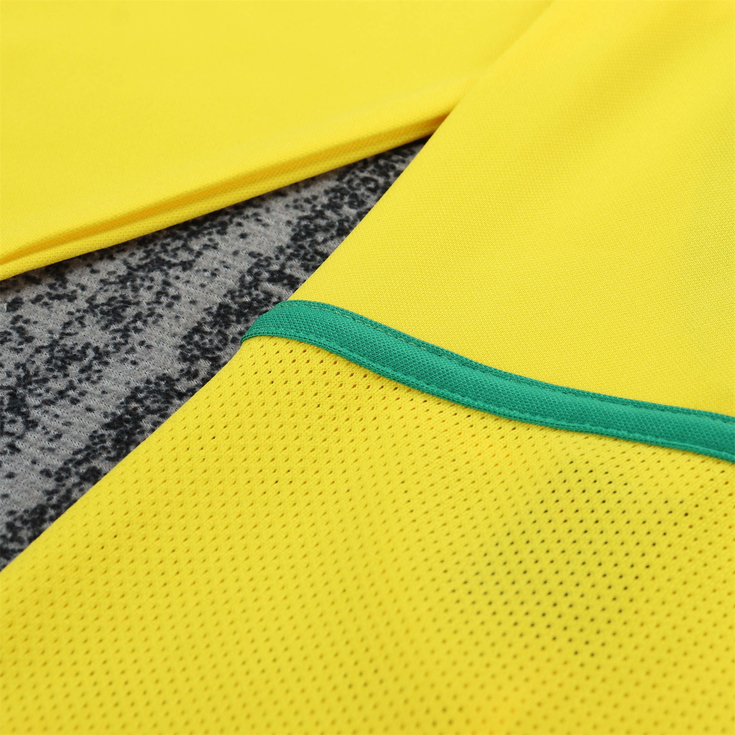 AlphaJersey-Retro Brazil 2002 Home Long Sleeves Kids Kit