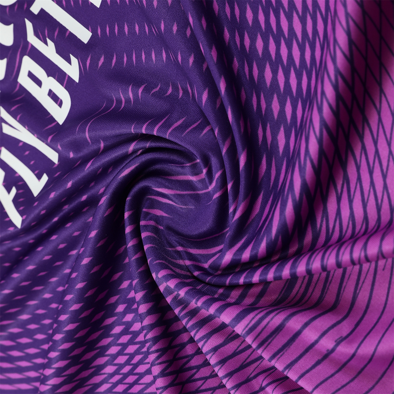 AlphaJersey-Real Madrid 25-26 Short-Sleeve Training Set - Purple Top & Purple Shorts