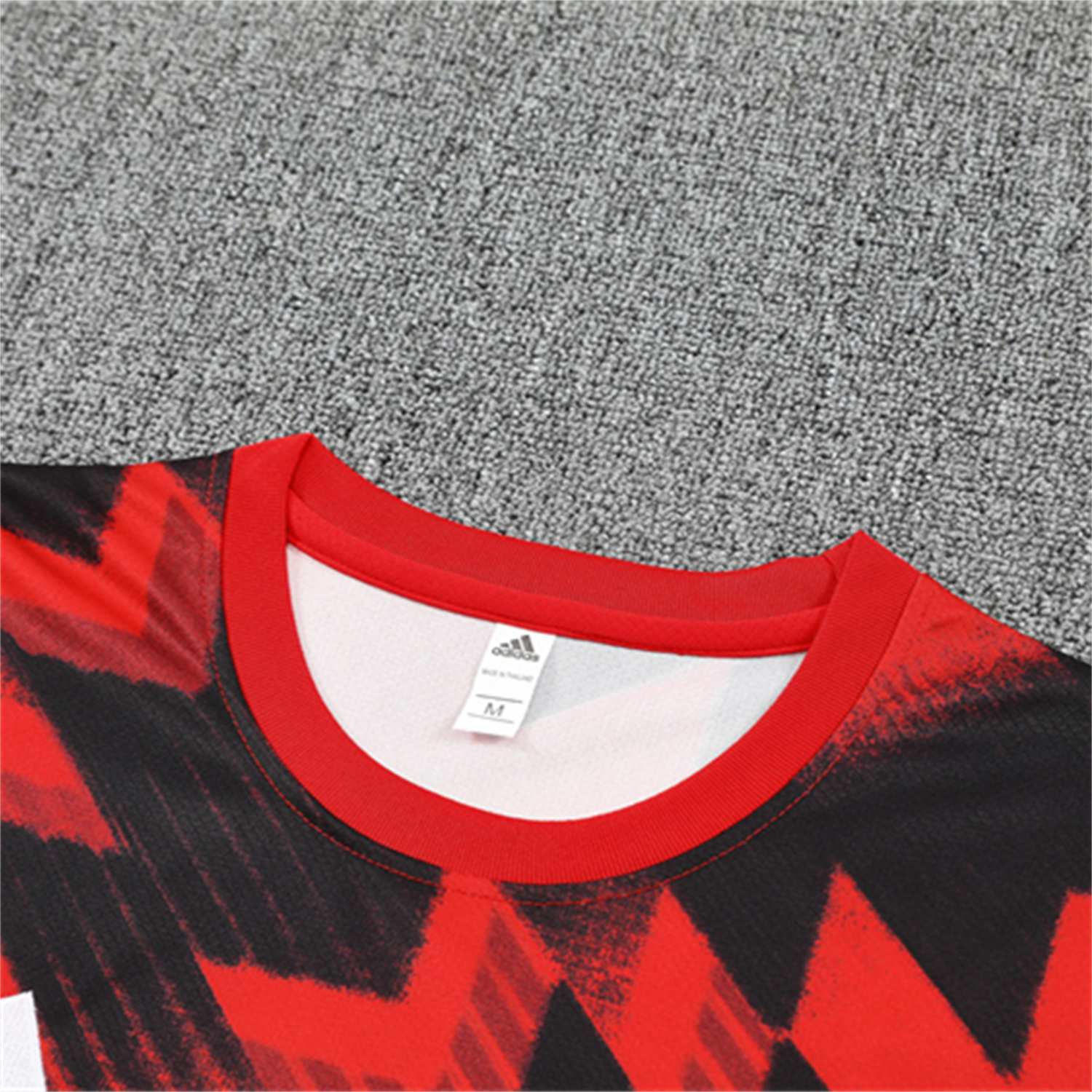 AlphaJersey-Manchester United 25-26 Kids Short-Sleeve Training Set - Red Camouflage Top & Black Shorts