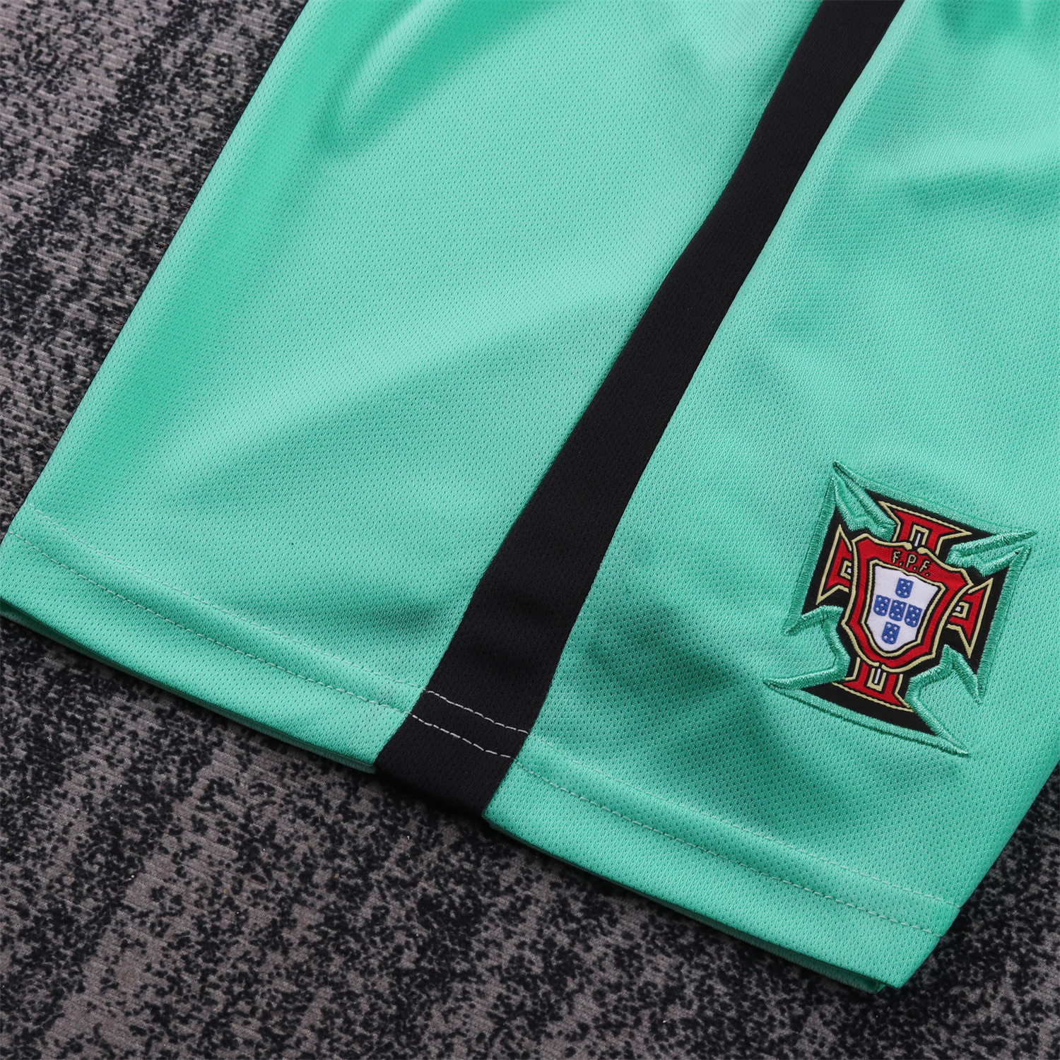 AlphaJersey-Retro Portugal 2016 Away Kids Kit