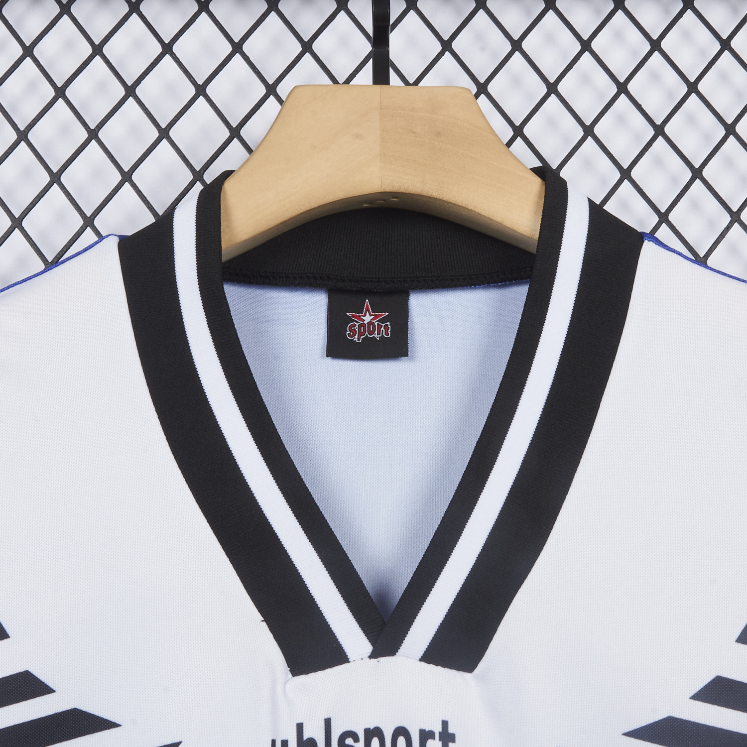 AlphaJersey-Retro Hamburger SV 1996-97 Away Blue Jersey