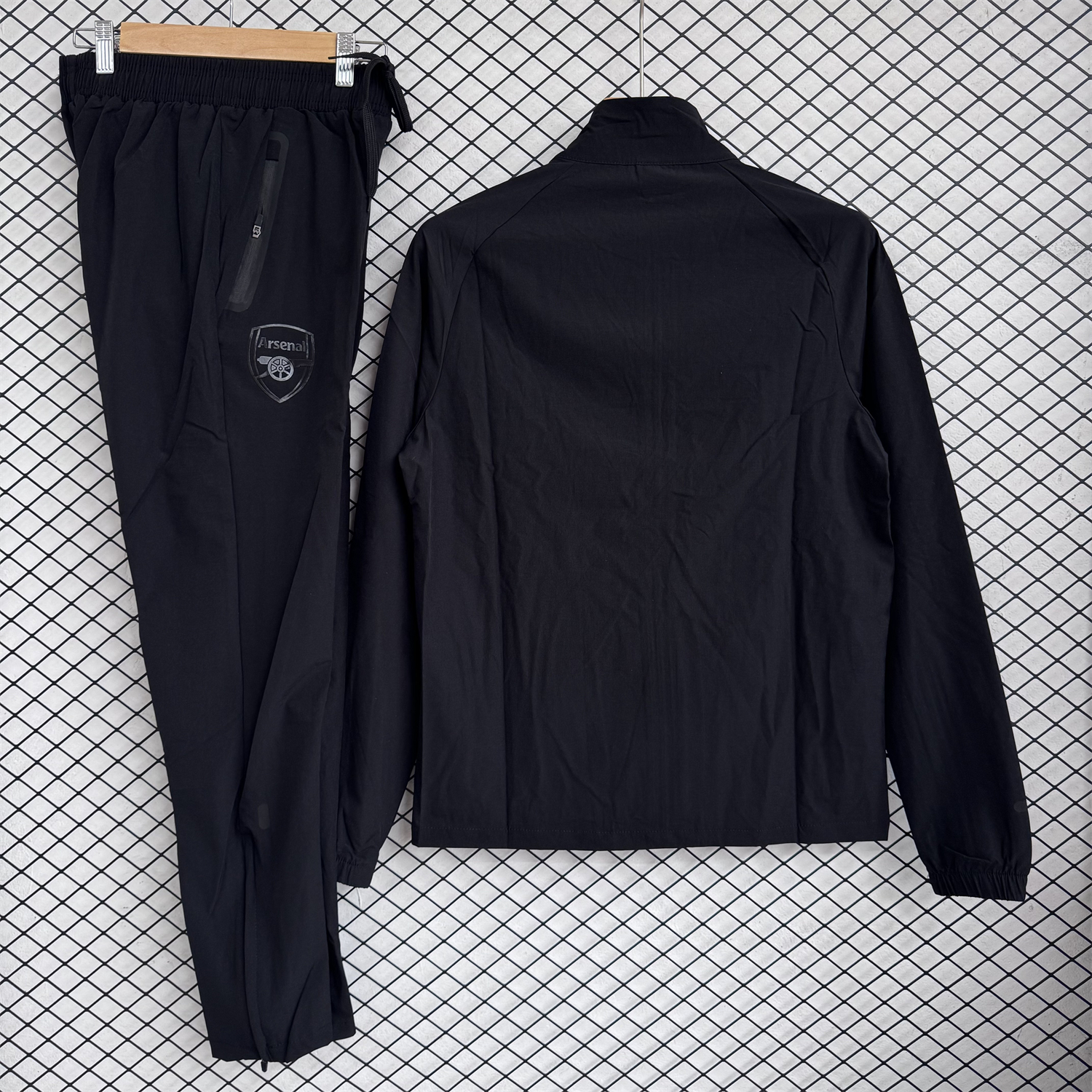 AlphaJersey-Arsenal 25-26 Windbreaker Training Set - Pure Black Top and Pants