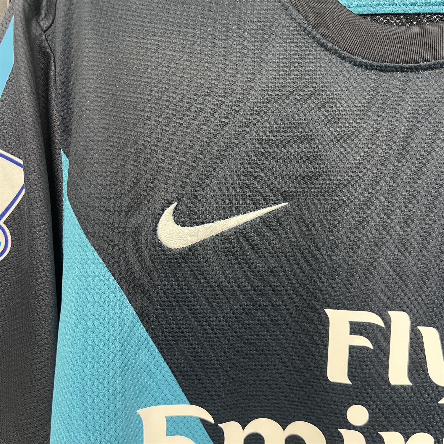 AlphaJersey-Retro Arsenal 2011-12 Away Jersey