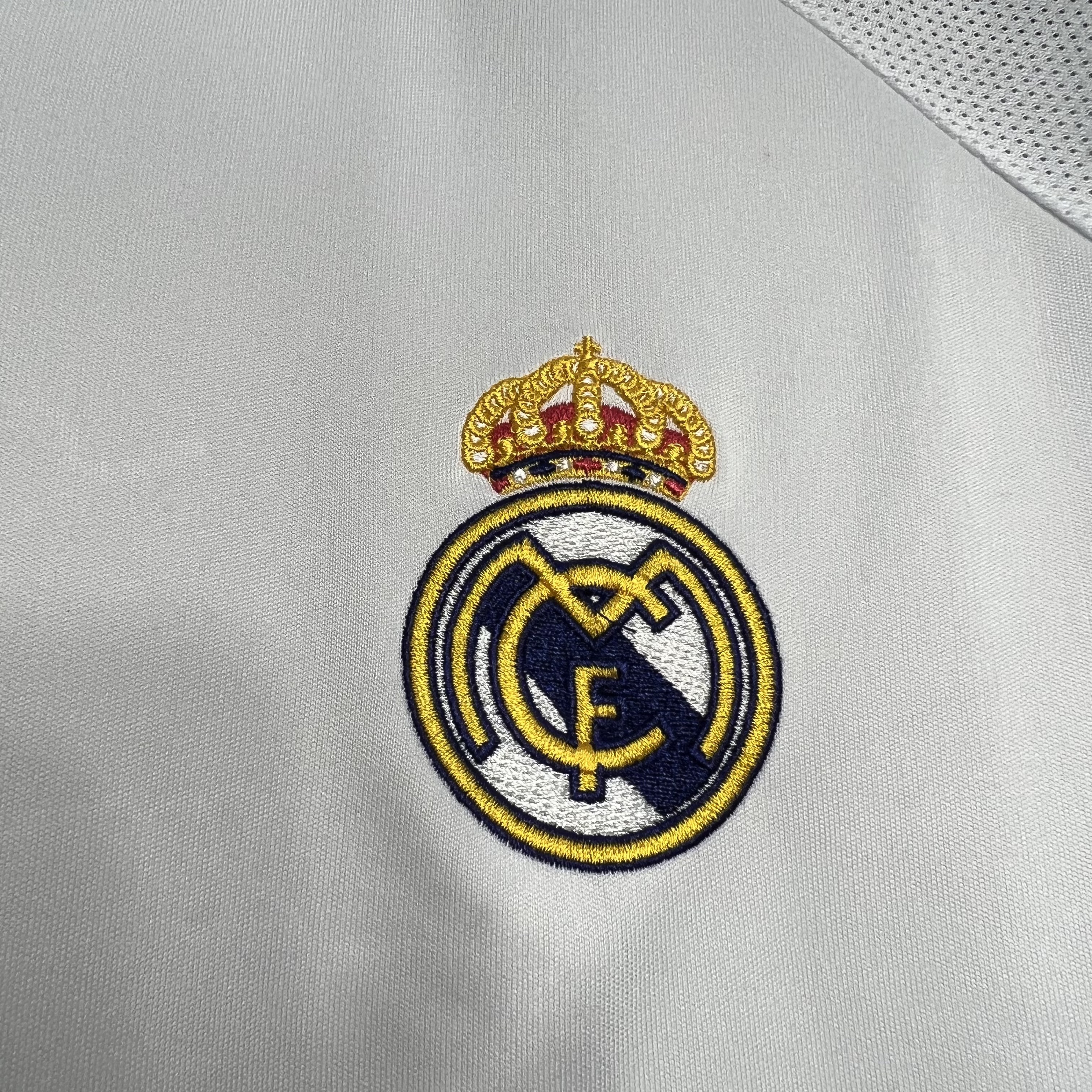 AlphaJersey-Retro Real Madrid 05-06 Home Stadium Jersey