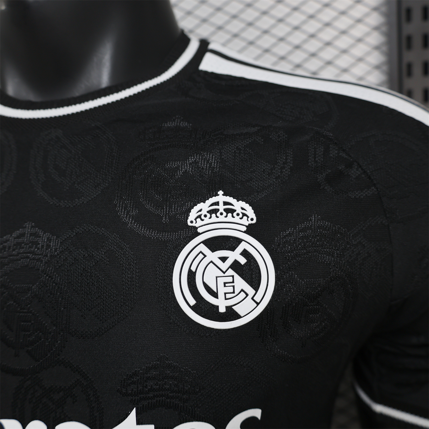 AlphaJersey-Real Madrid 25-26 Black Special Jersey - Player Version