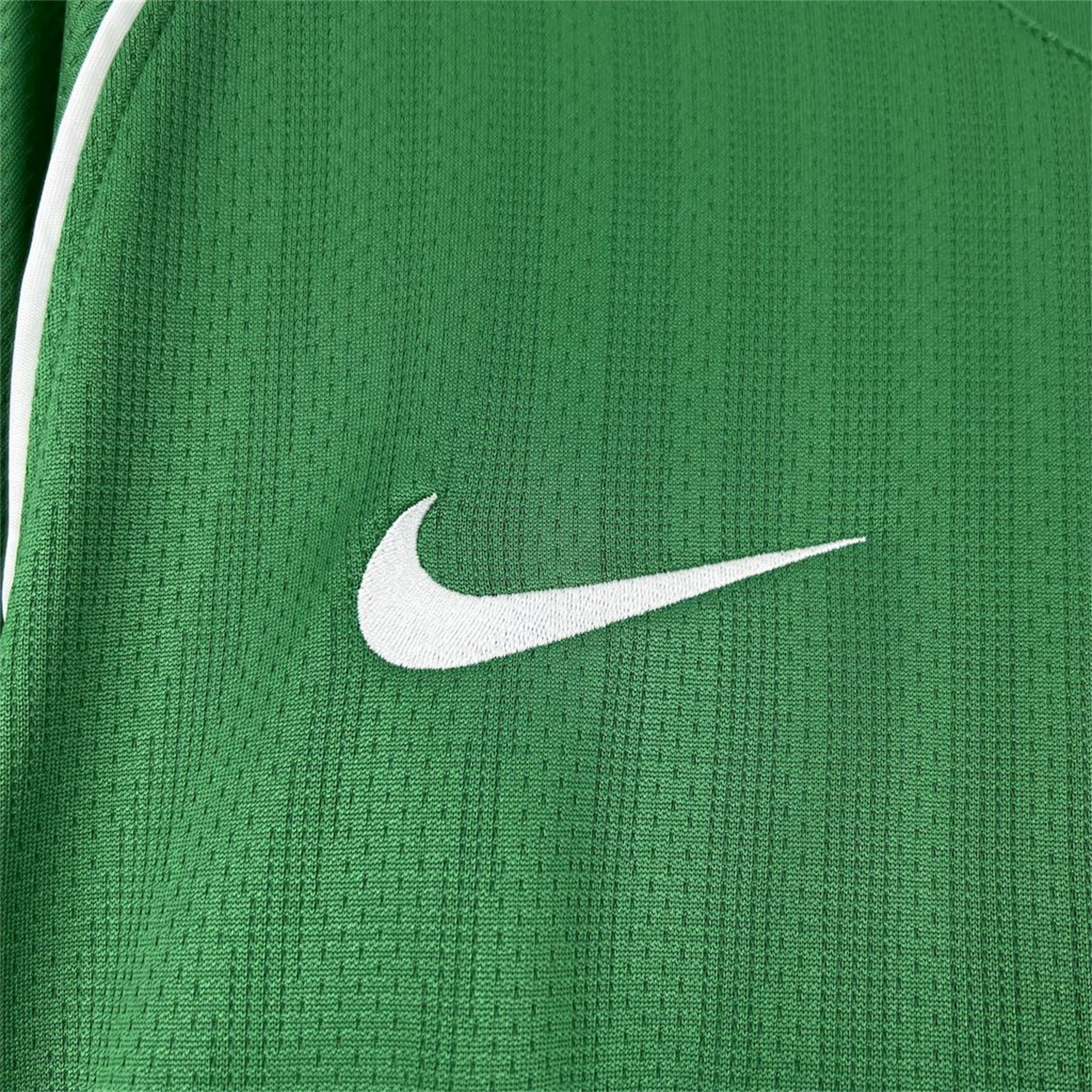 AlphaJersey-Retro Manchester United 2007-08 Green Goalkeeper Long Sleeves Jersey