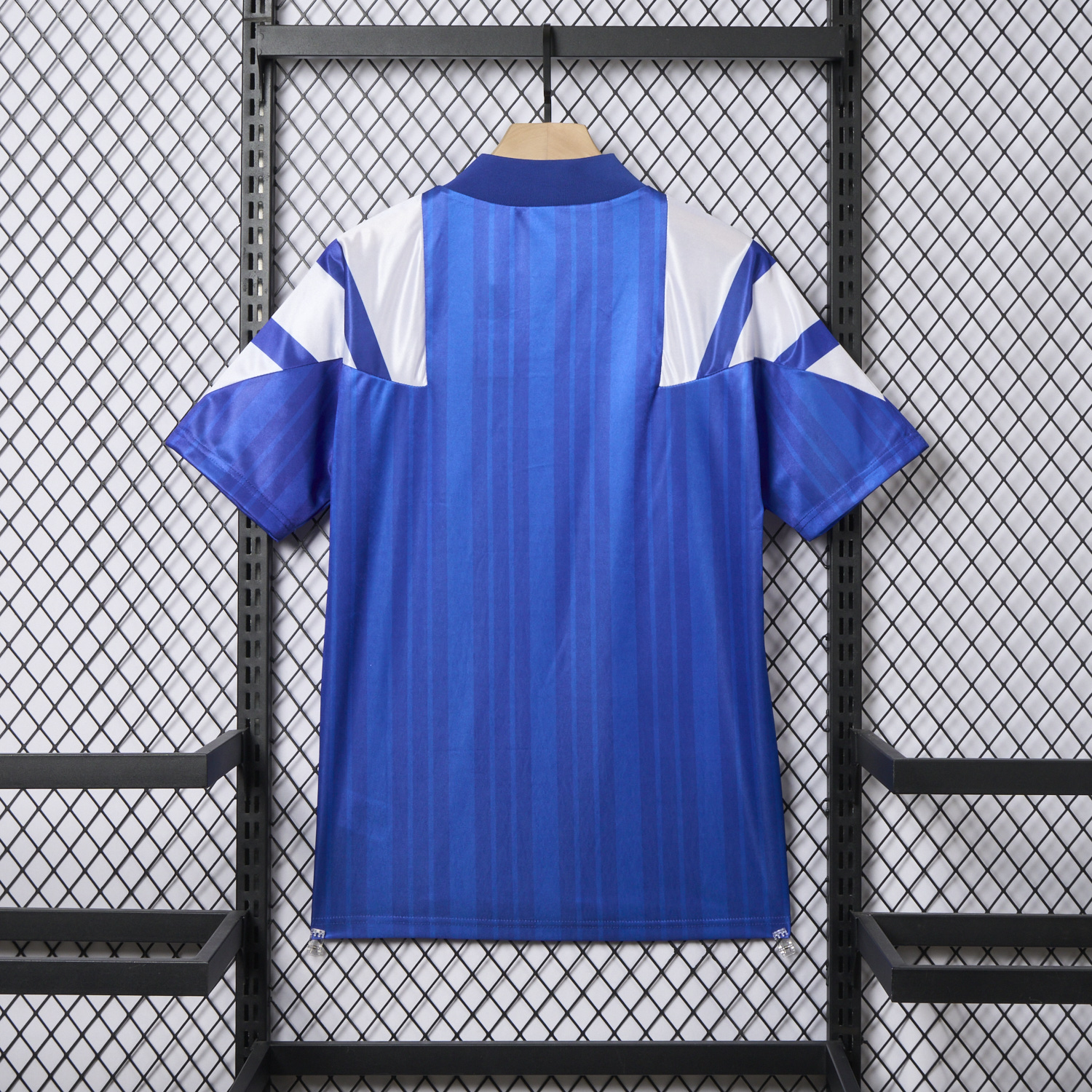 AlphaJersey-Retro Hamburger SV 1992-93 Third Jersey