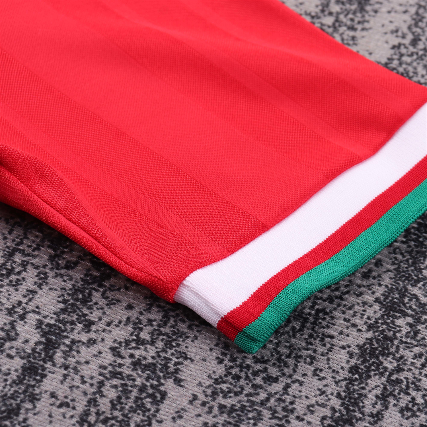 AlphaJersey-Retro Liver.pool 1993-95 Home Kids Kit