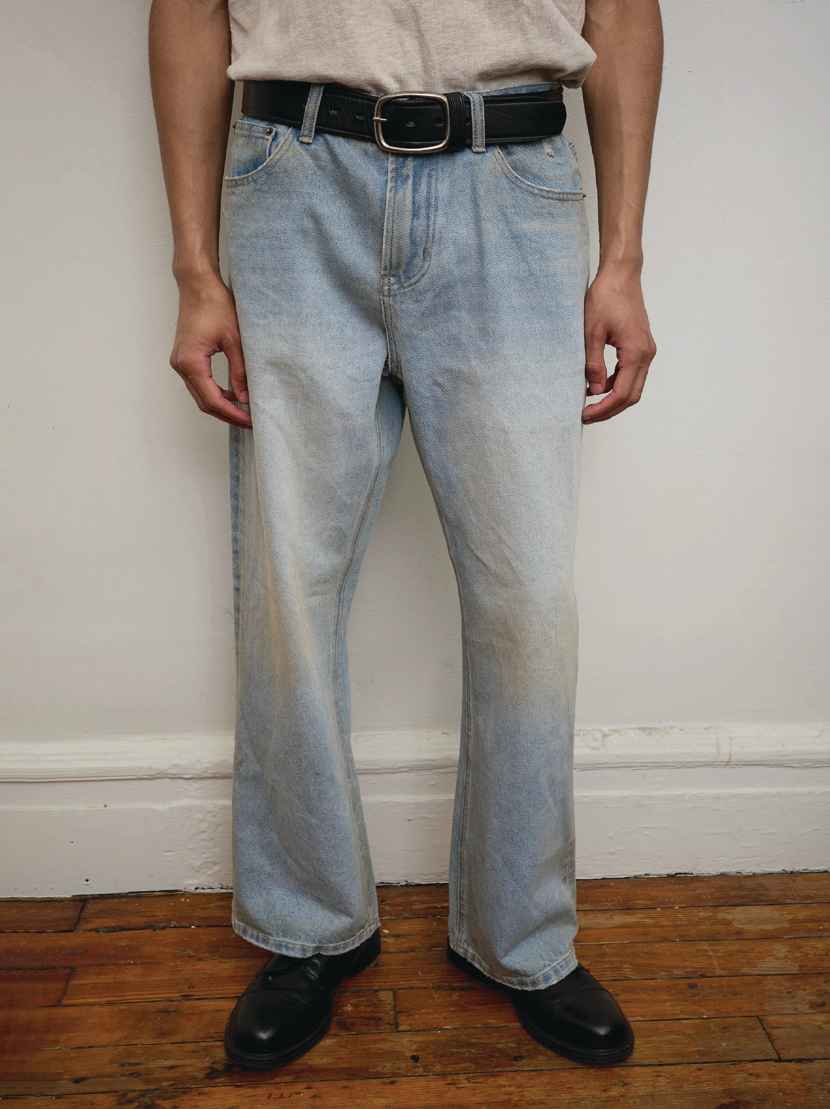 Flare Jeans | Modern Menswear by yycbvcnbmmnbm