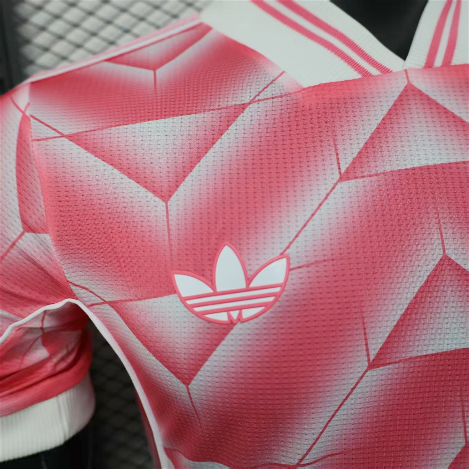 AlphaJersey-Real Madrid 25-26 Refracted Pink Light White Special Jersey - Player Version