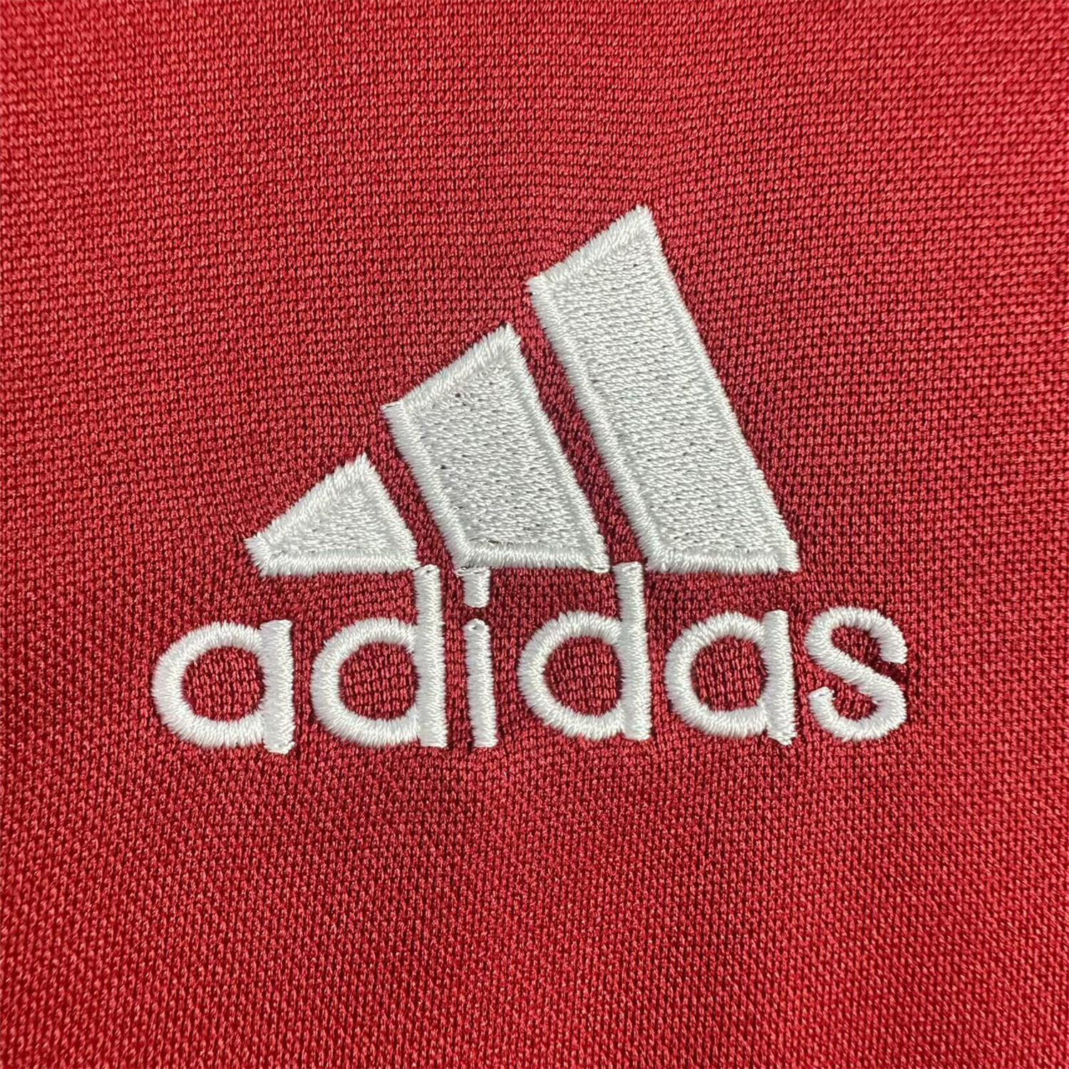 AlphaJersey-Retro Bayern Munich 2001-02 Home Jersey