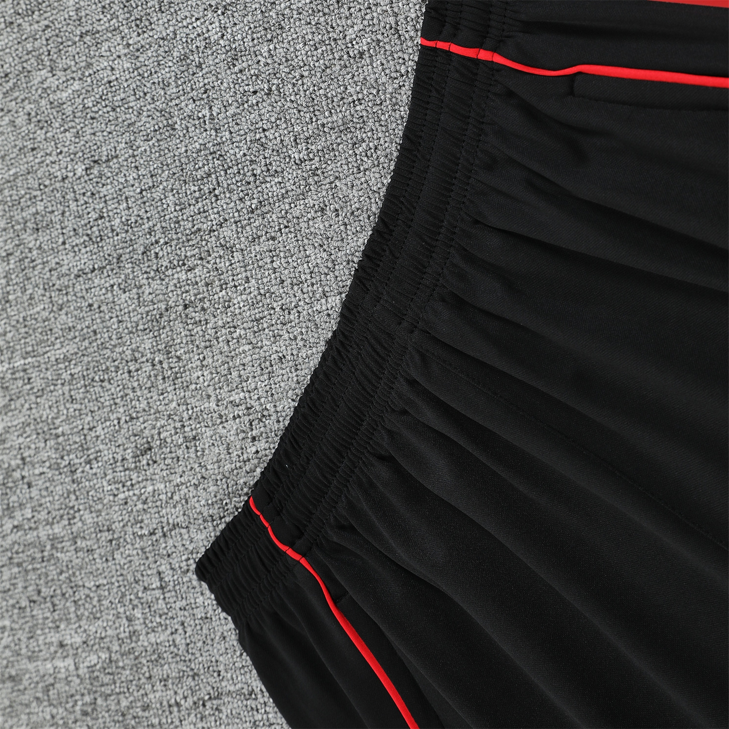 AlphaJersey-Manchester United 25-26 Vest Training Set - Pure Red Vest & Black Shorts