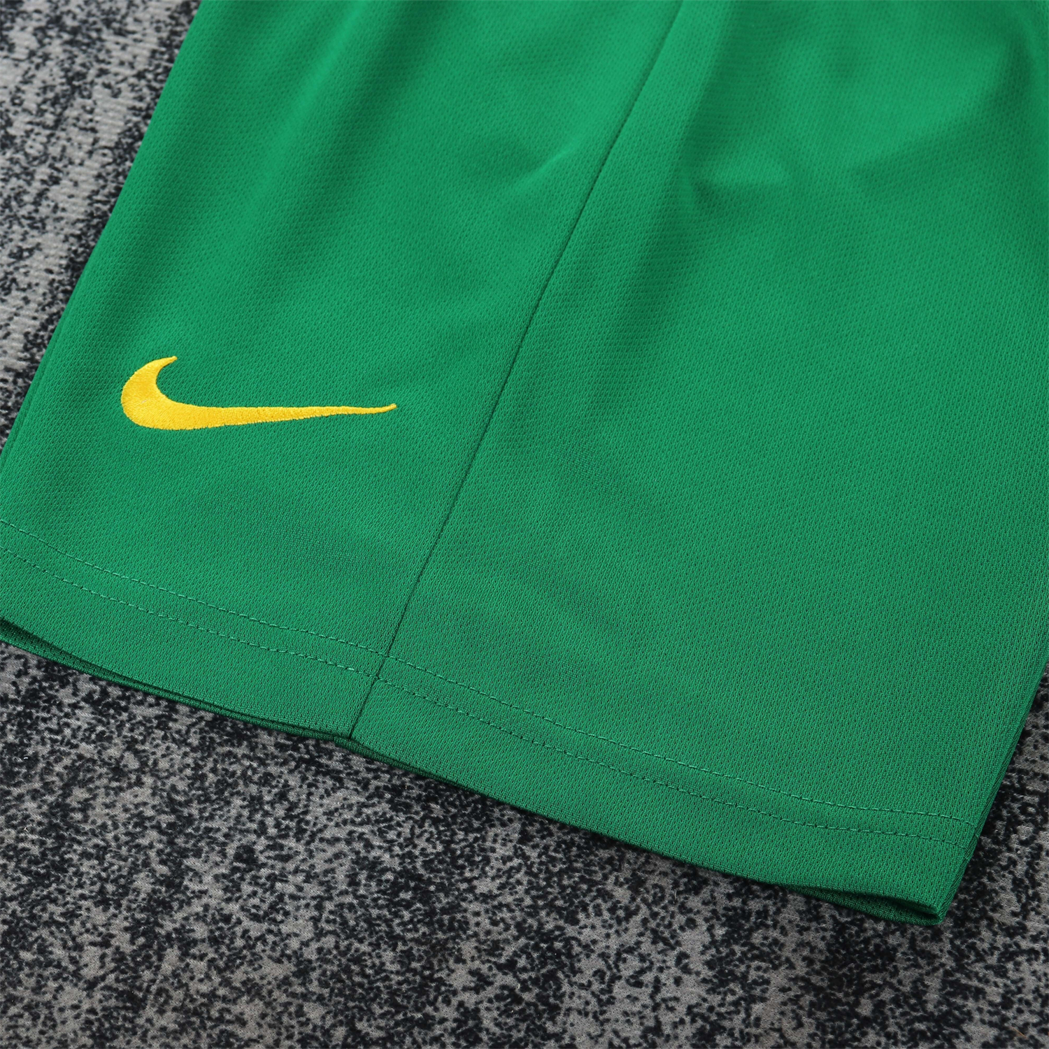 AlphaJersey-Retro Portugal 2004 Home Long Sleeves Kids Kit