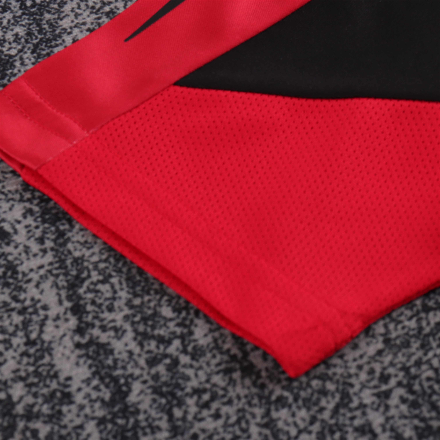 AlphaJersey-Retro AC Milan 2004-05 Home Kids Kit