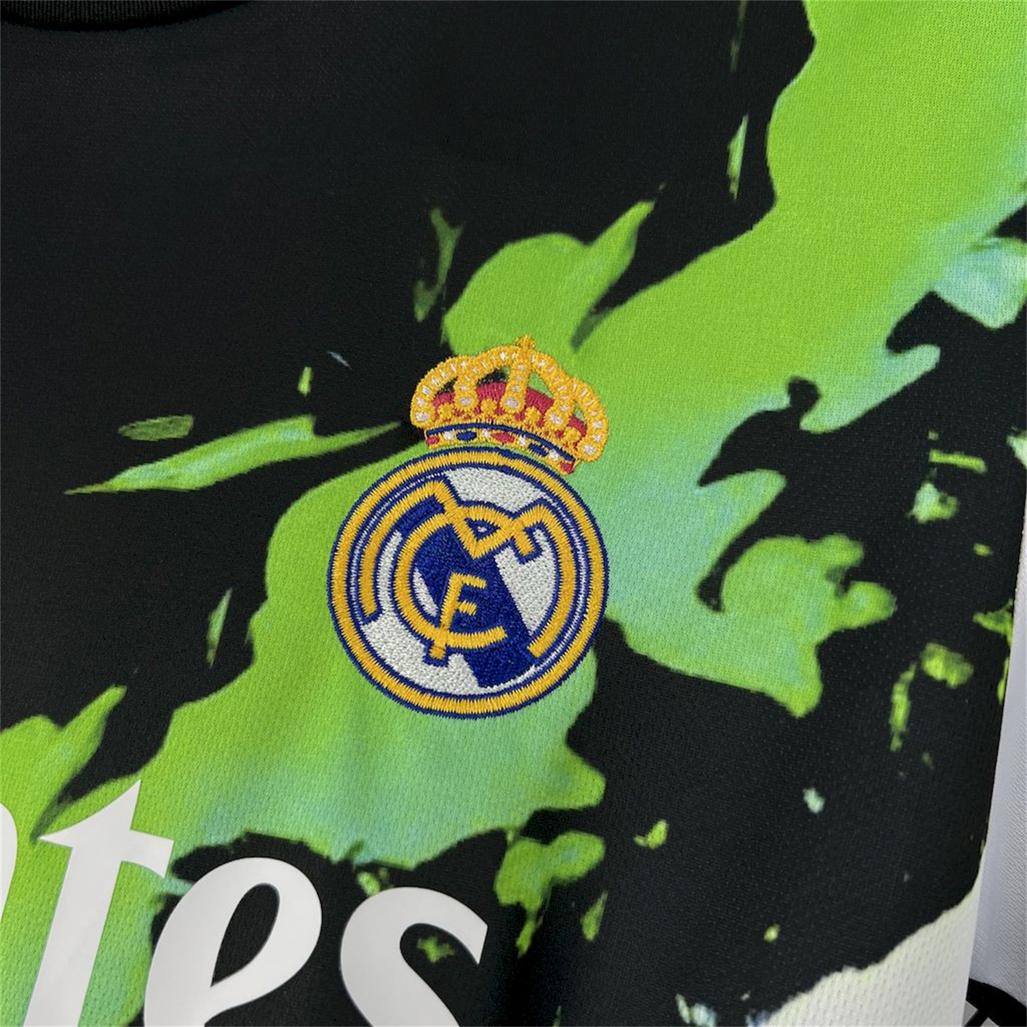 AlphaJersey-Real Madrid 25-26 Black Green Colorful Training Jersey - Fans Version