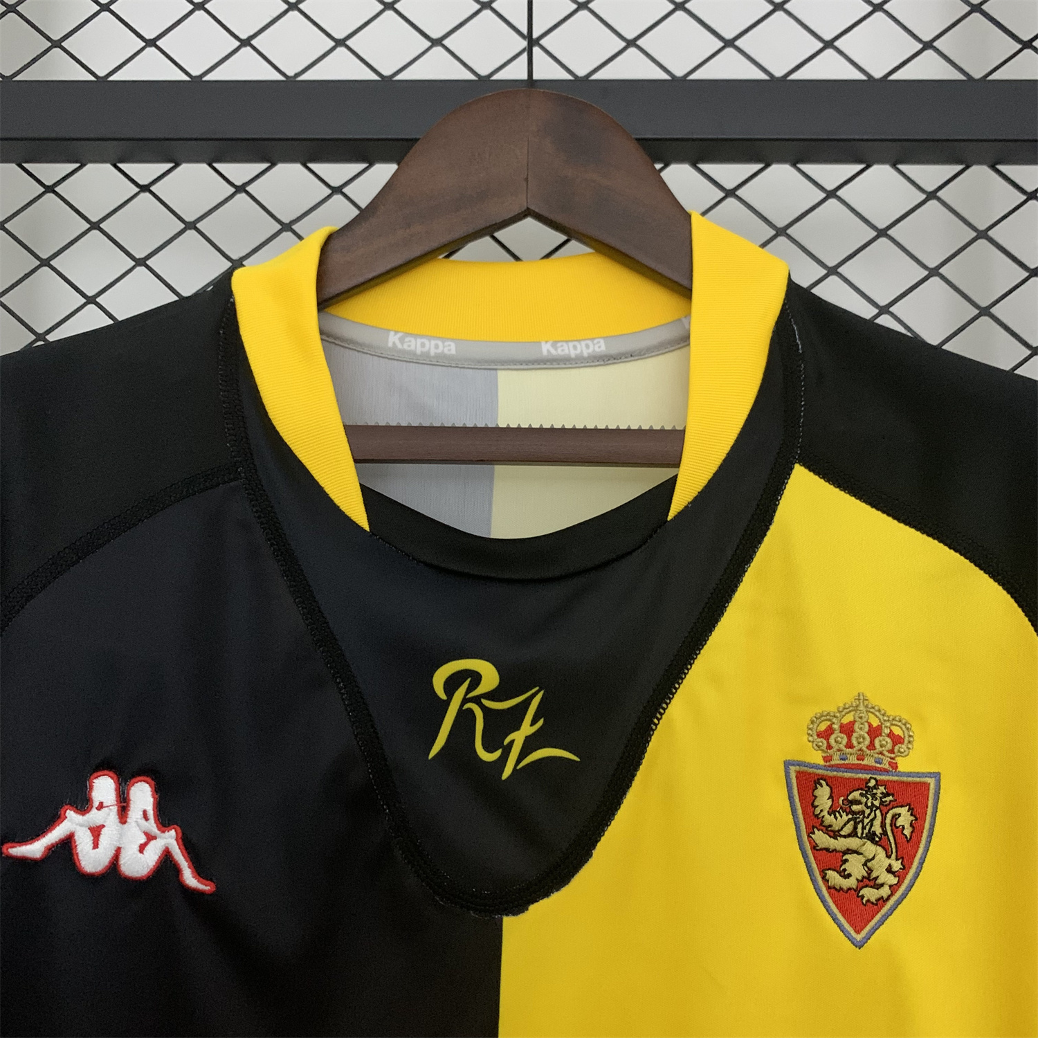 AlphaJersey-Retro Real Zaragoza 2001-02 Away Jersey