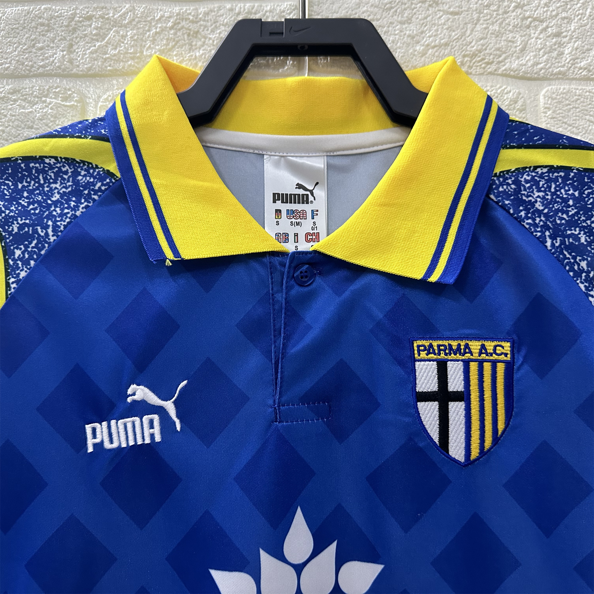 AlphaJersey-Retro Parma 1995-96 Third Jersey - Fans Version