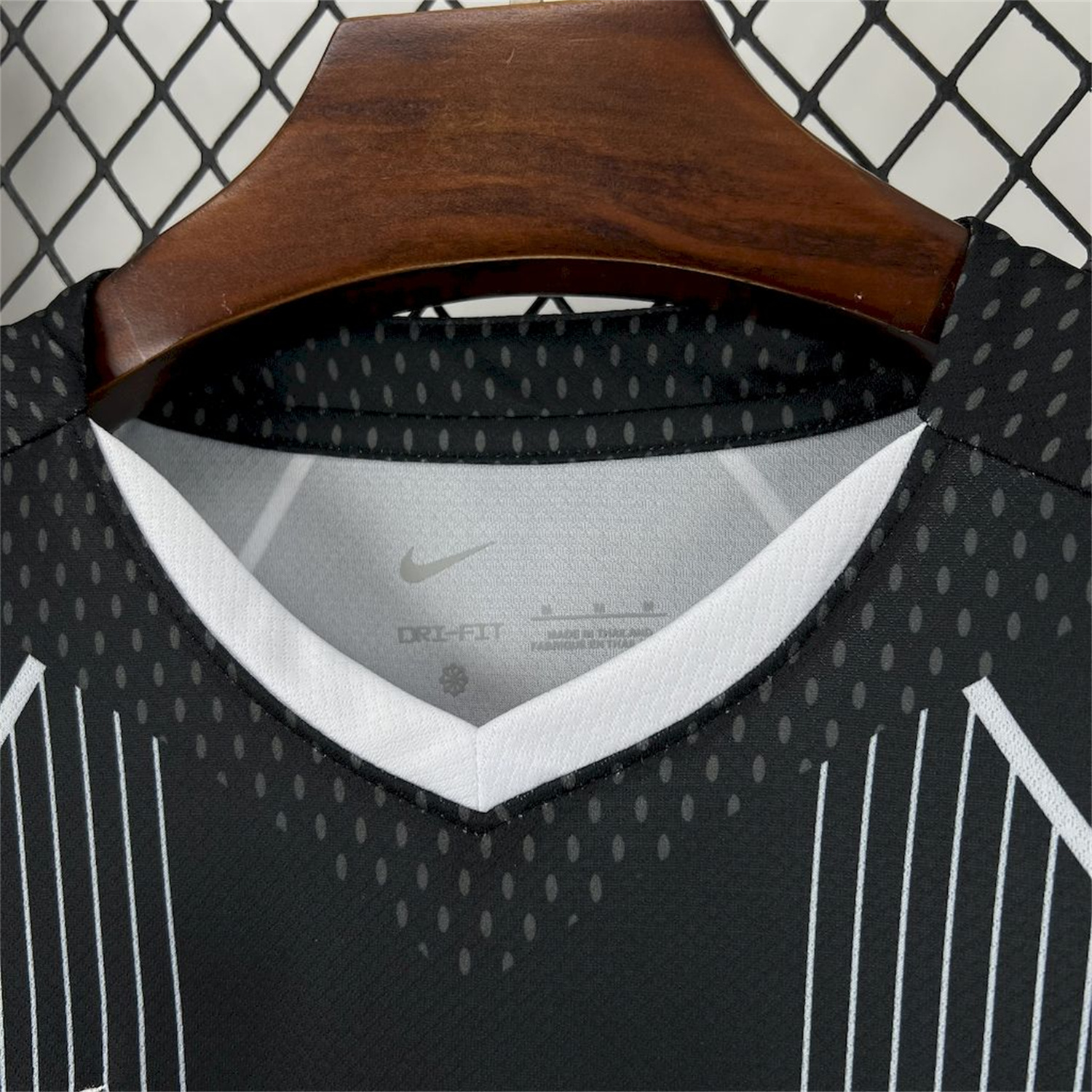 AlphaJersey-Barcelona 25-26 T90 White Lines Black Jersey - Fans Version