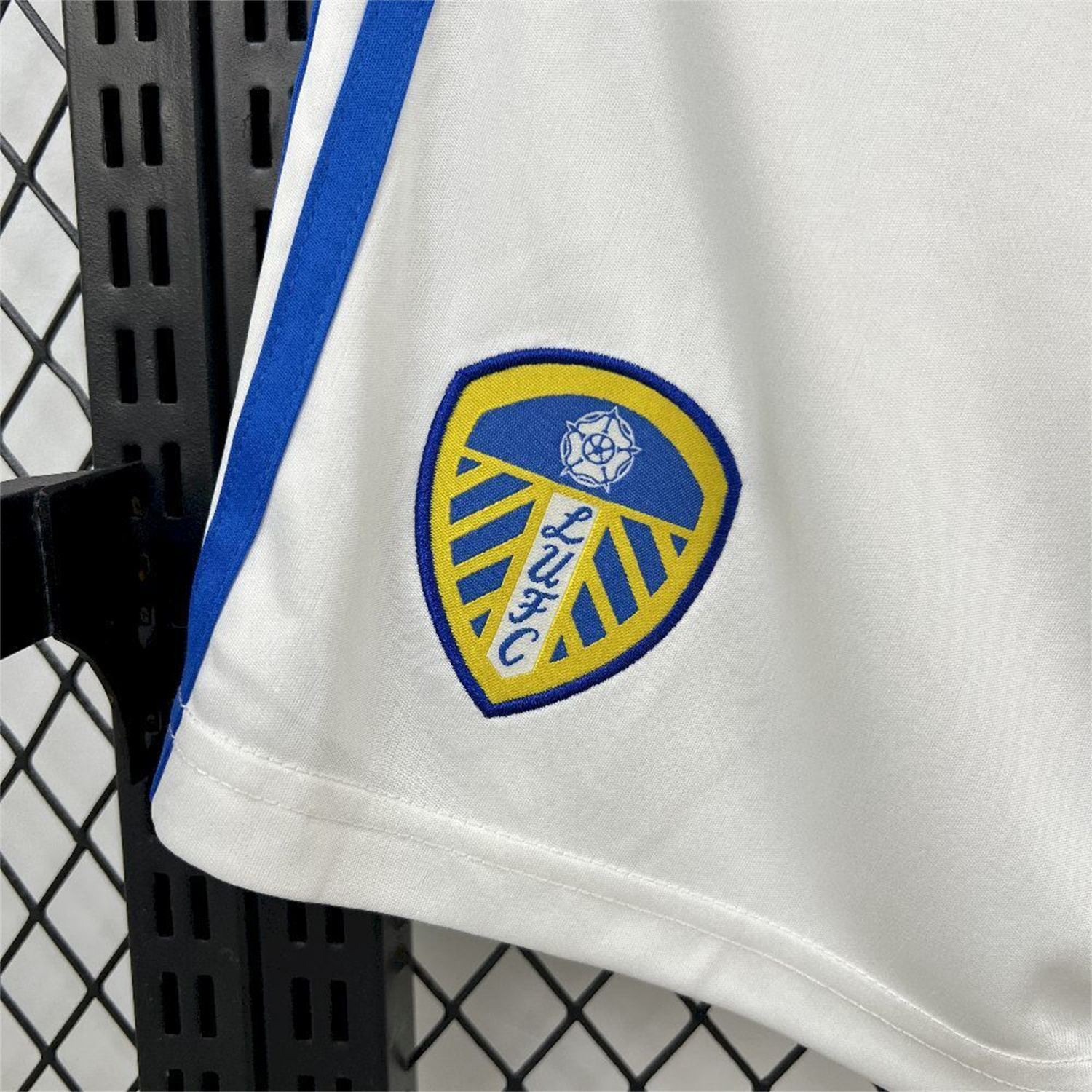 AlphaJersey-Leeds United 25-26 Home White Shorts - Fans Version