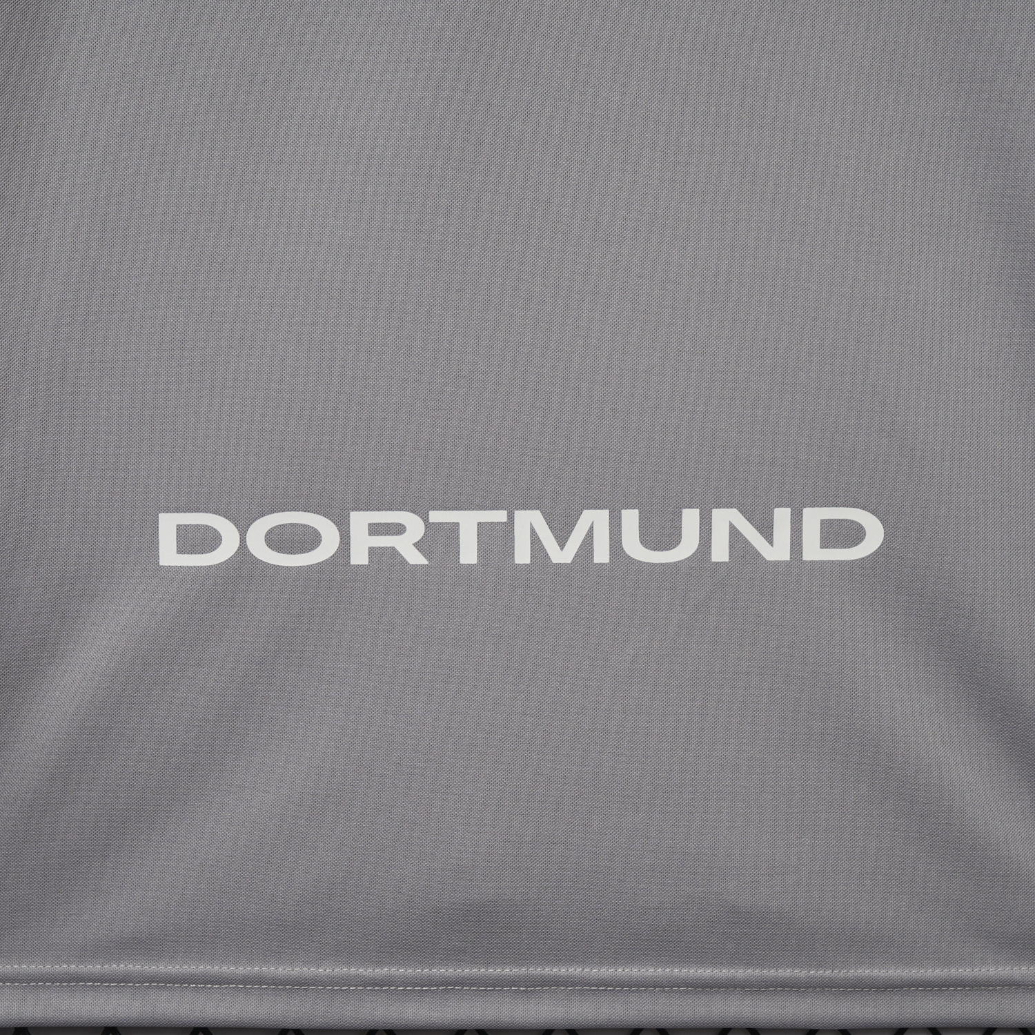 AlphaJersey-Retro Dortmund 1997-98 Away Jersey