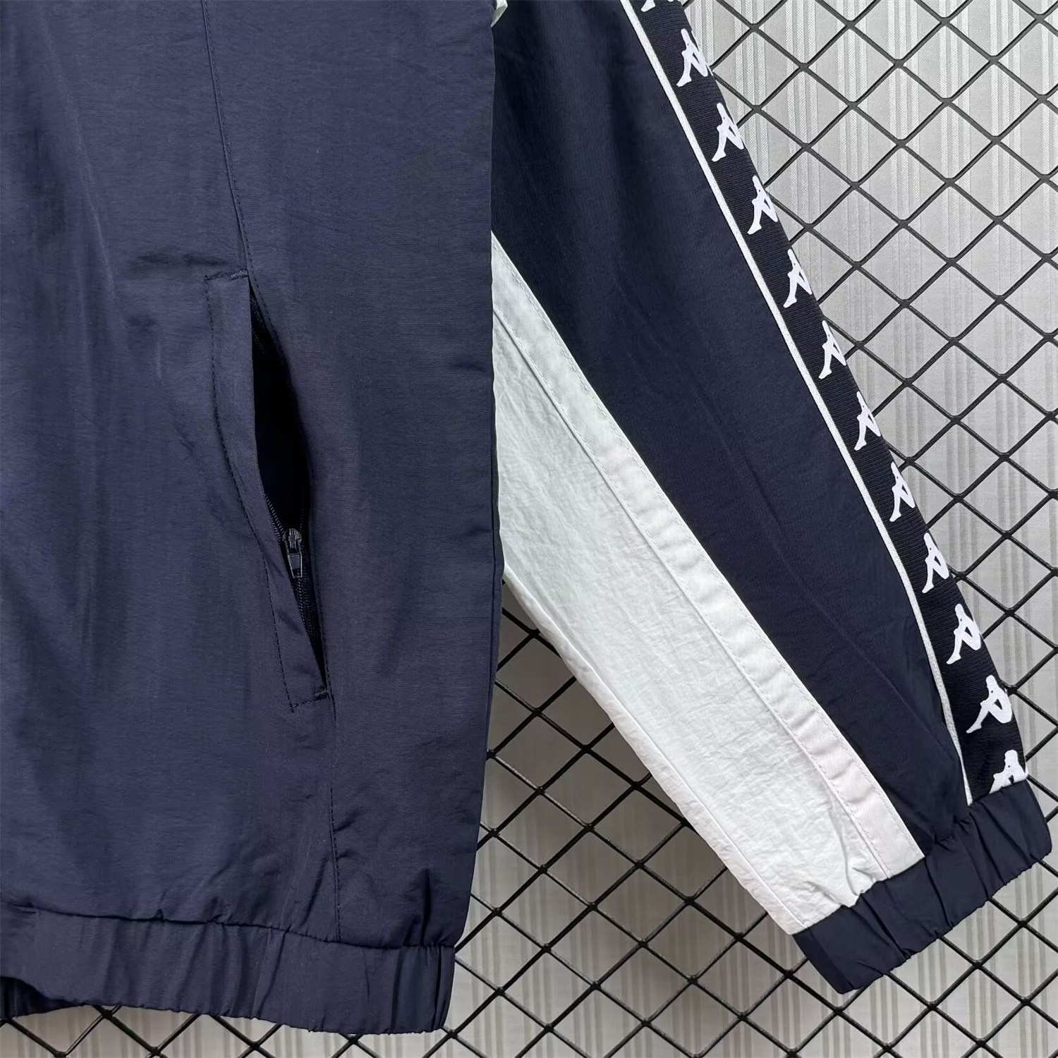 AlphaJersey-Retro Barcelona 1994-95 Windbreaker Jacket - Black
