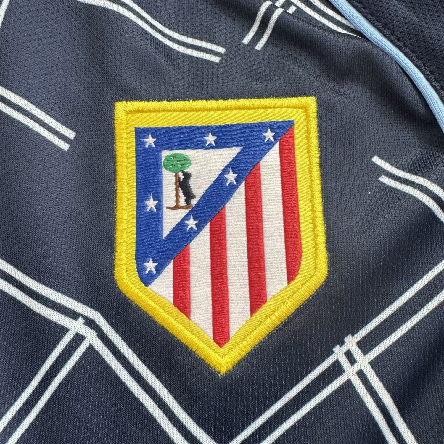 AlphaJersey-Retro Atletico Madrid 2004-05 Away S.p.i.d.e.r M.a.n Special Long Sleeves Kids Kit