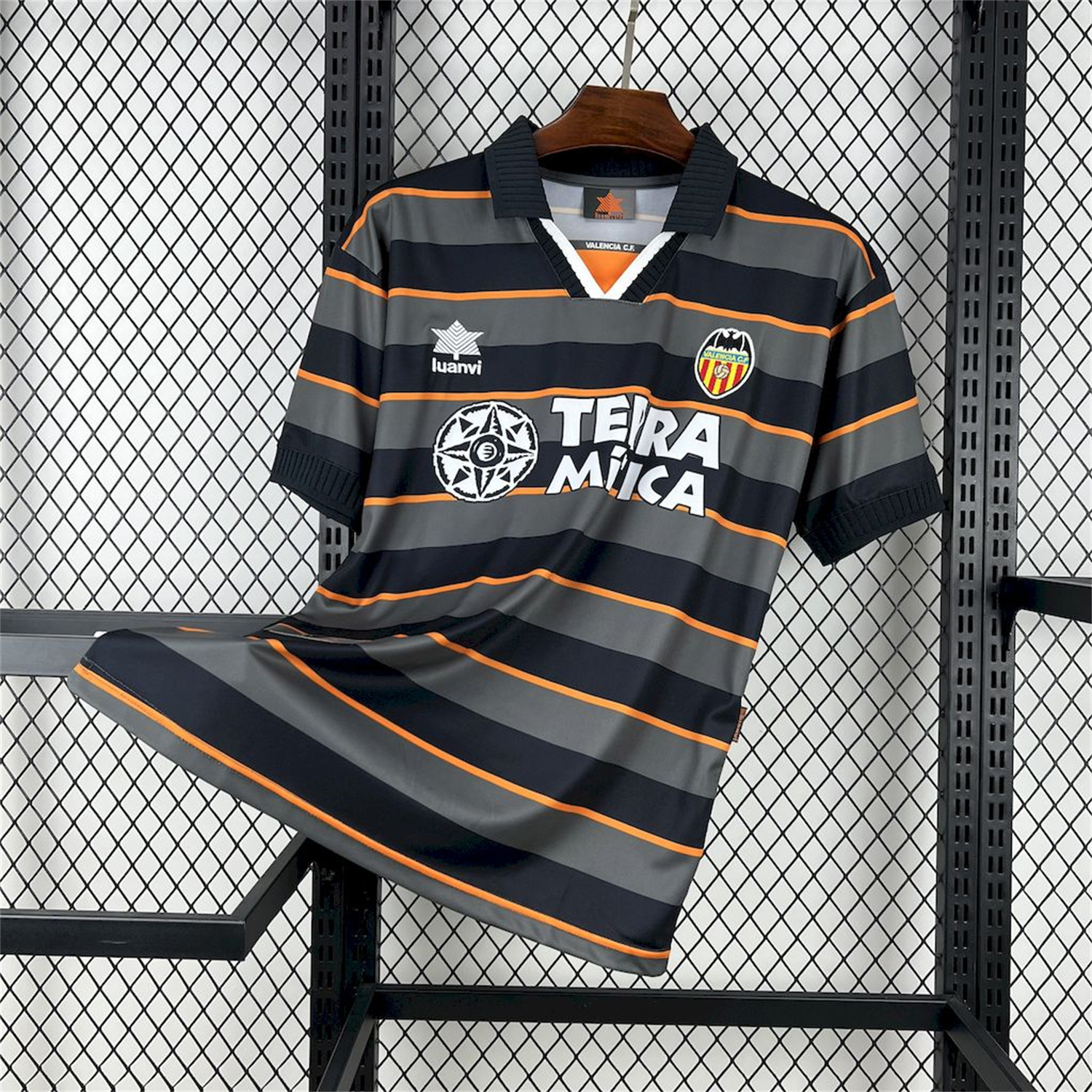 AlphaJersey-Retro Valencia 1999-00 Third Jersey