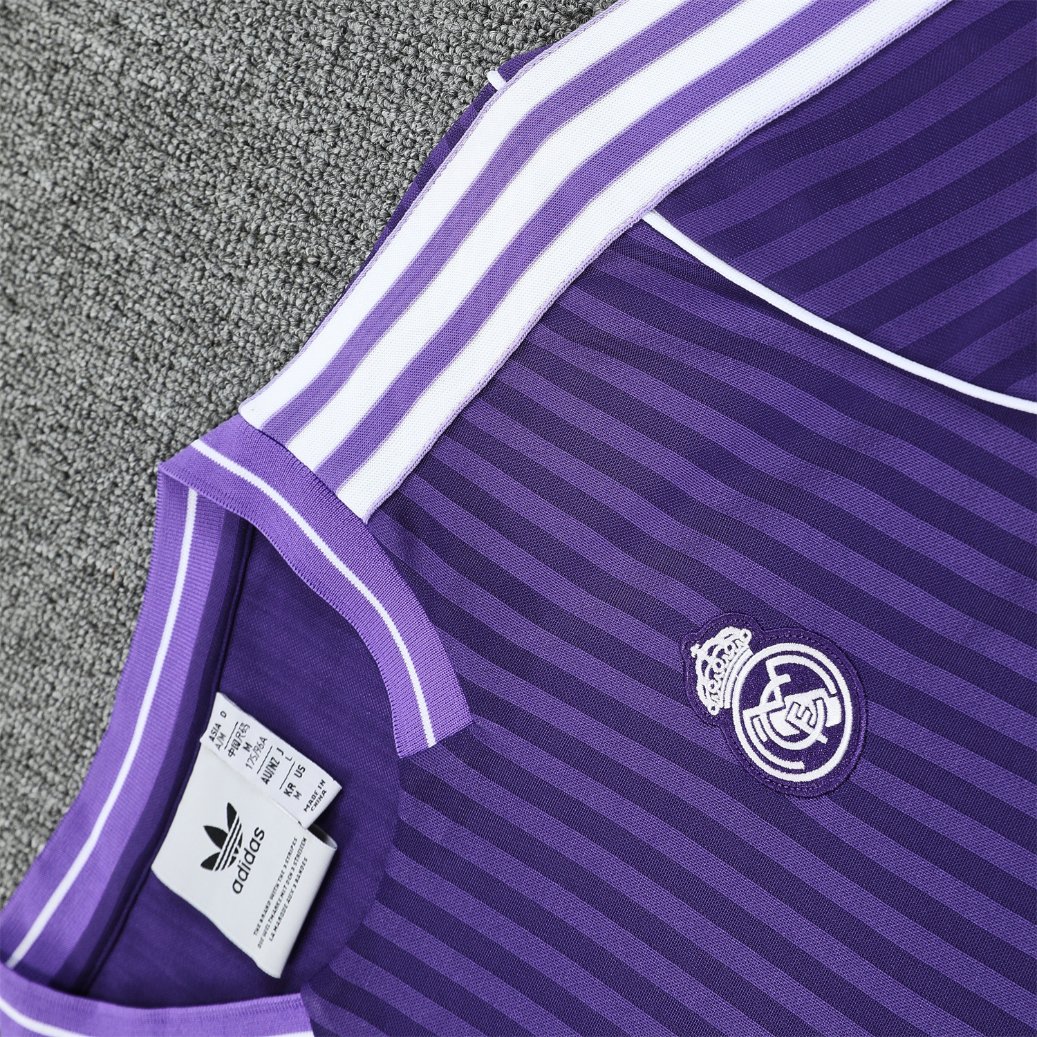 AlphaJersey-Real Madrid 25-26 Short-Sleeve Training Set - Pure Purple Top & Purple Shorts