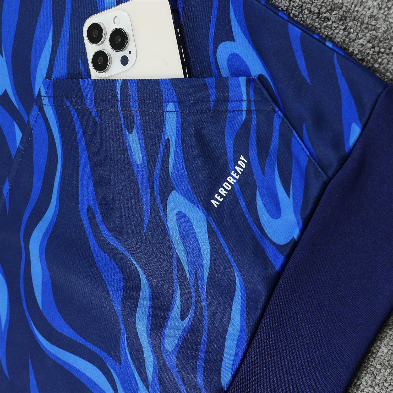 AlphaJersey-Real Madrid 25-26 Training Hoodie Set - Blue Hoodie and Deep Blue Pants