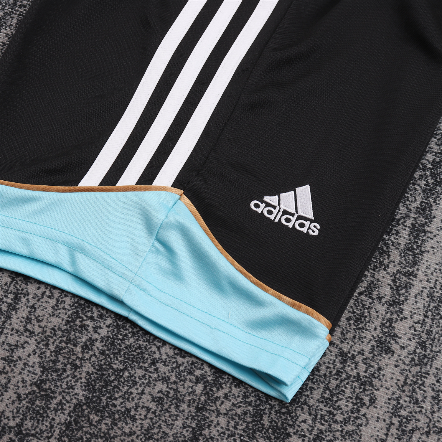 AlphaJersey-Retro Argentina 2006-07 Home Kids Kit