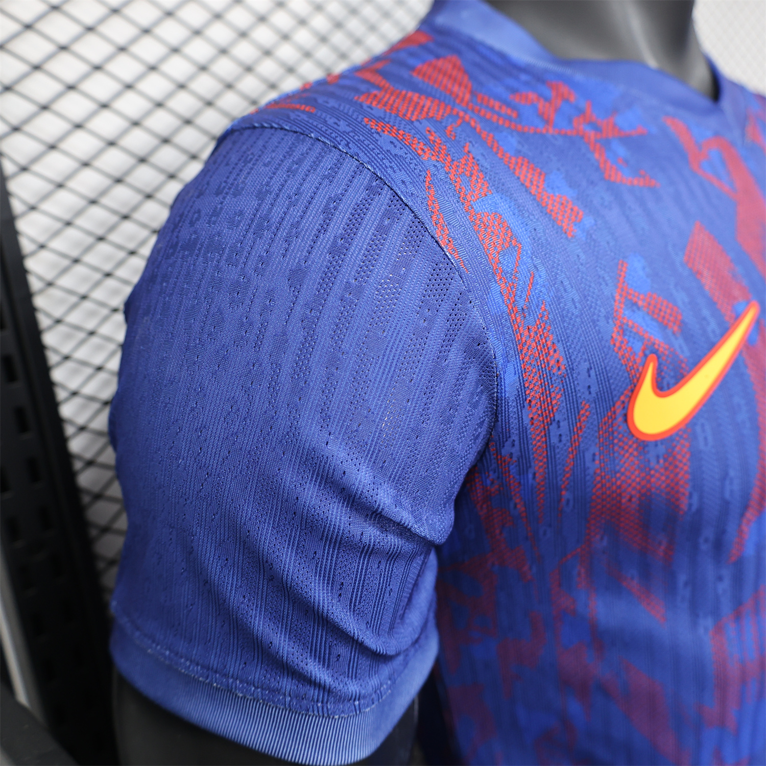AlphaJersey-Barcelona 25-26 Blue Gradient and Red Shaped Pattern Pattern Jersey - Player Version