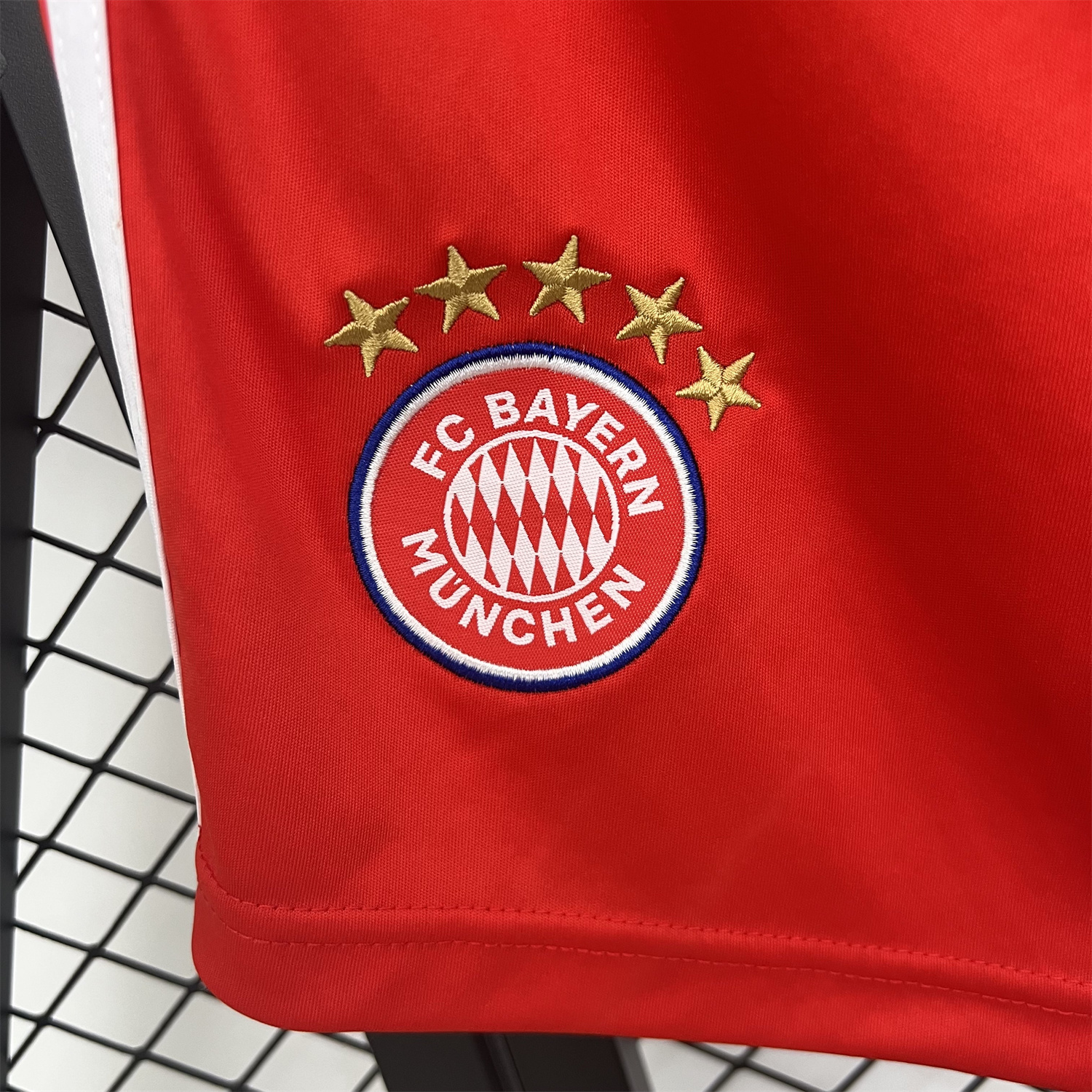 AlphaJersey-Bayern Munich 25-26 Home Red Shorts - Fans Version