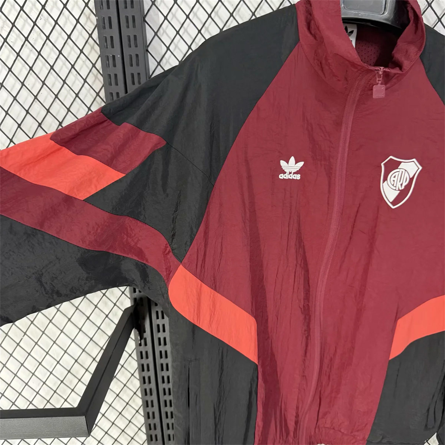 AlphaJersey-River Plate 25-26 Training Windbreaker Jacket - Red