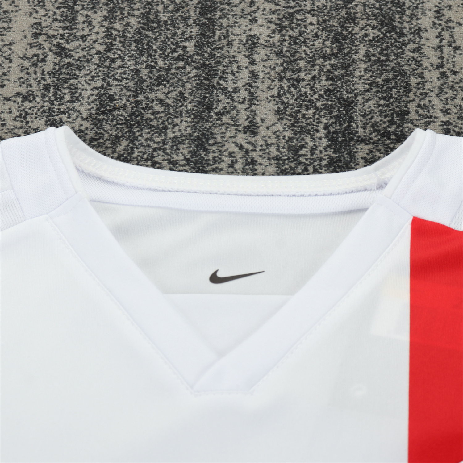 AlphaJersey-Retro Paris Saint-Germain PSG 2002-03 Away Kids Kit