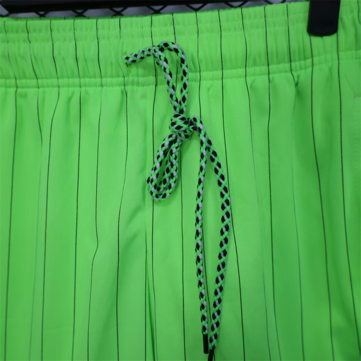 AlphaJersey-Celtic 25-26 Trefoil Green Travel Shorts - Player Version