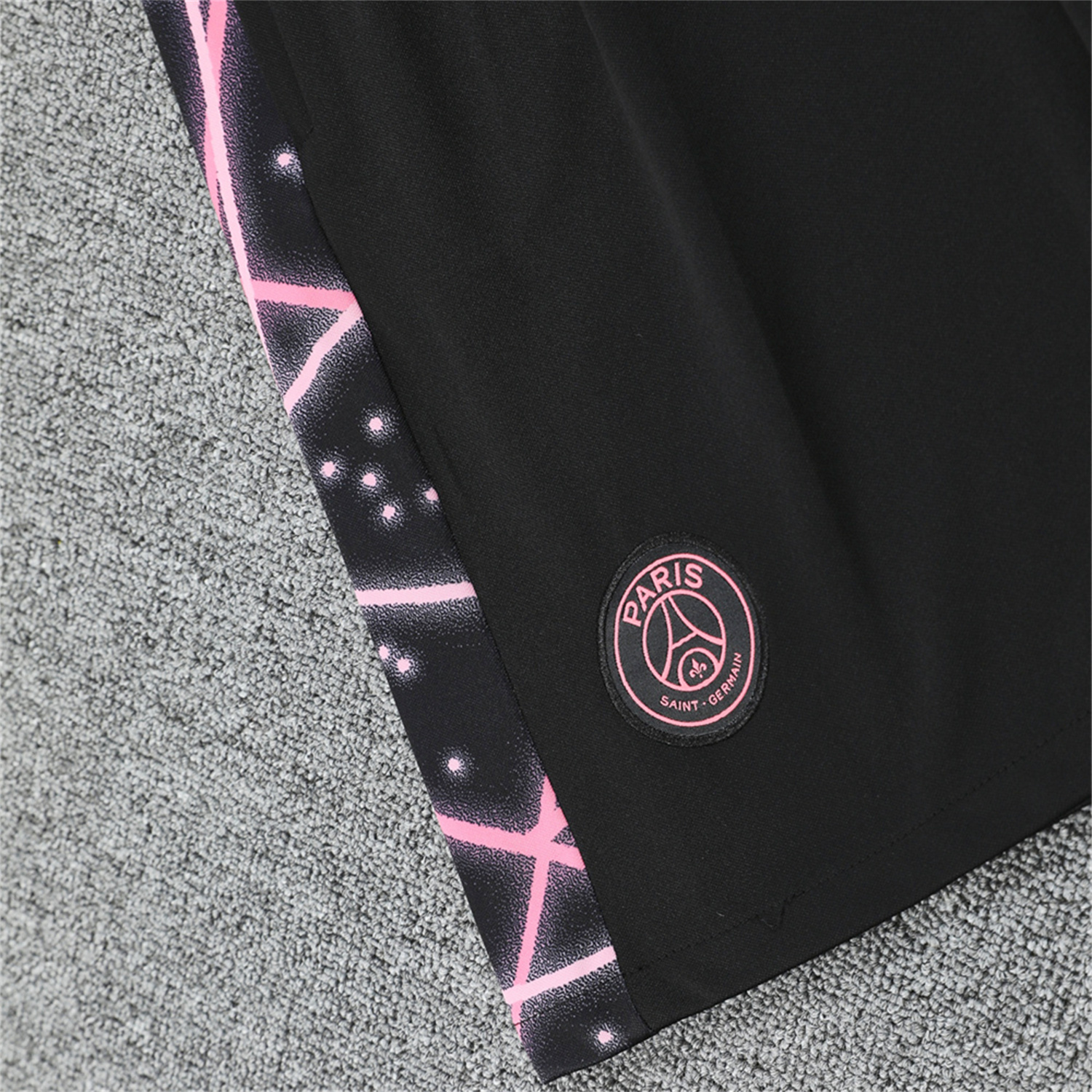 AlphaJersey-Paris Saint-Germain PSG 25-26 Short-Sleeve Training Set - Pink Fluorescent Rays Black Top & Black Shorts