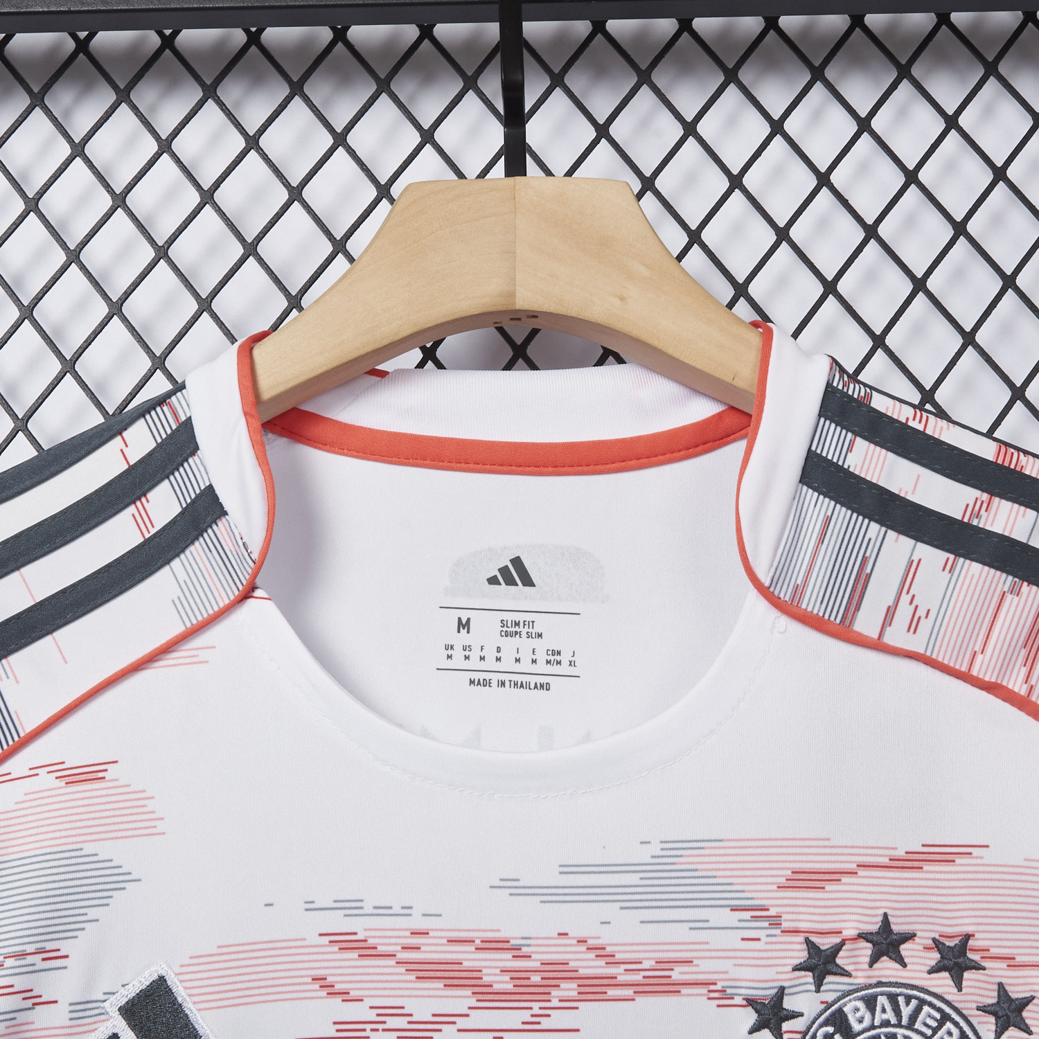 AlphaJersey-Bayern Munich 25-26 Away White Jersey - Fans Version