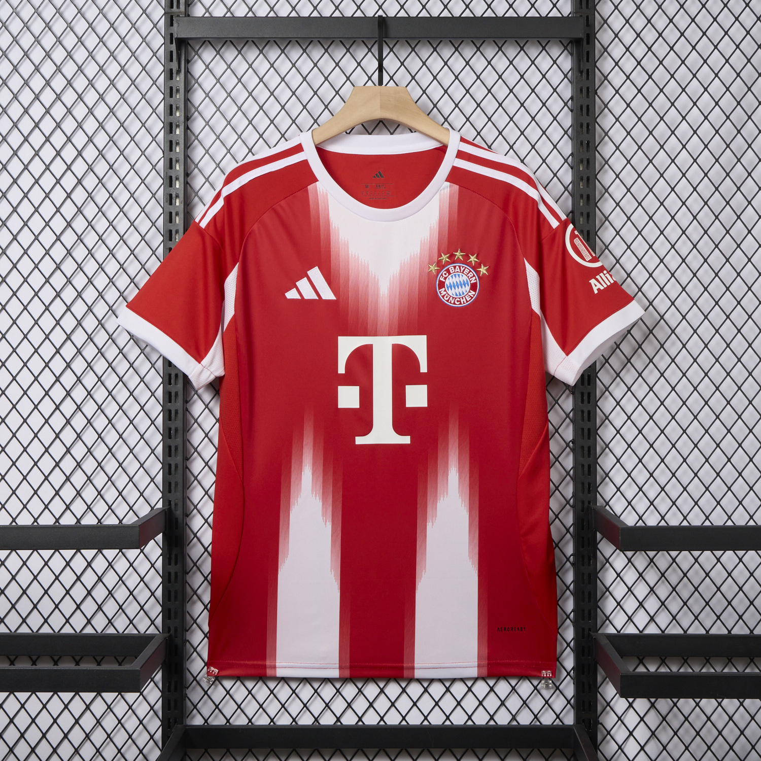 AlphaJersey-Bayern Munich 25-26 Home Müller Limited Edition Jersey - Fans Version