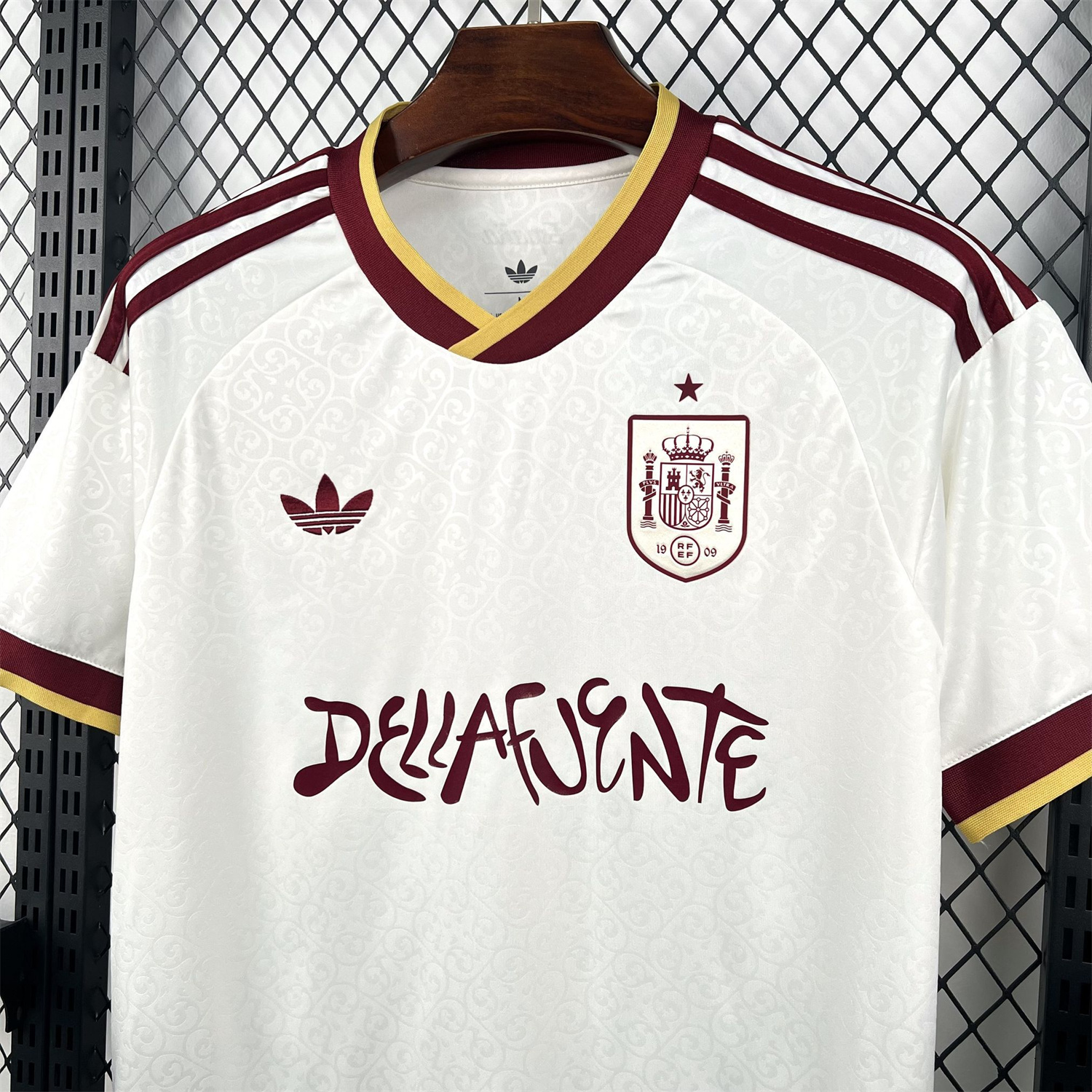 AlphaJersey-Spain 2026 Dellafuente Co-Branded White Jersey - Fans Version