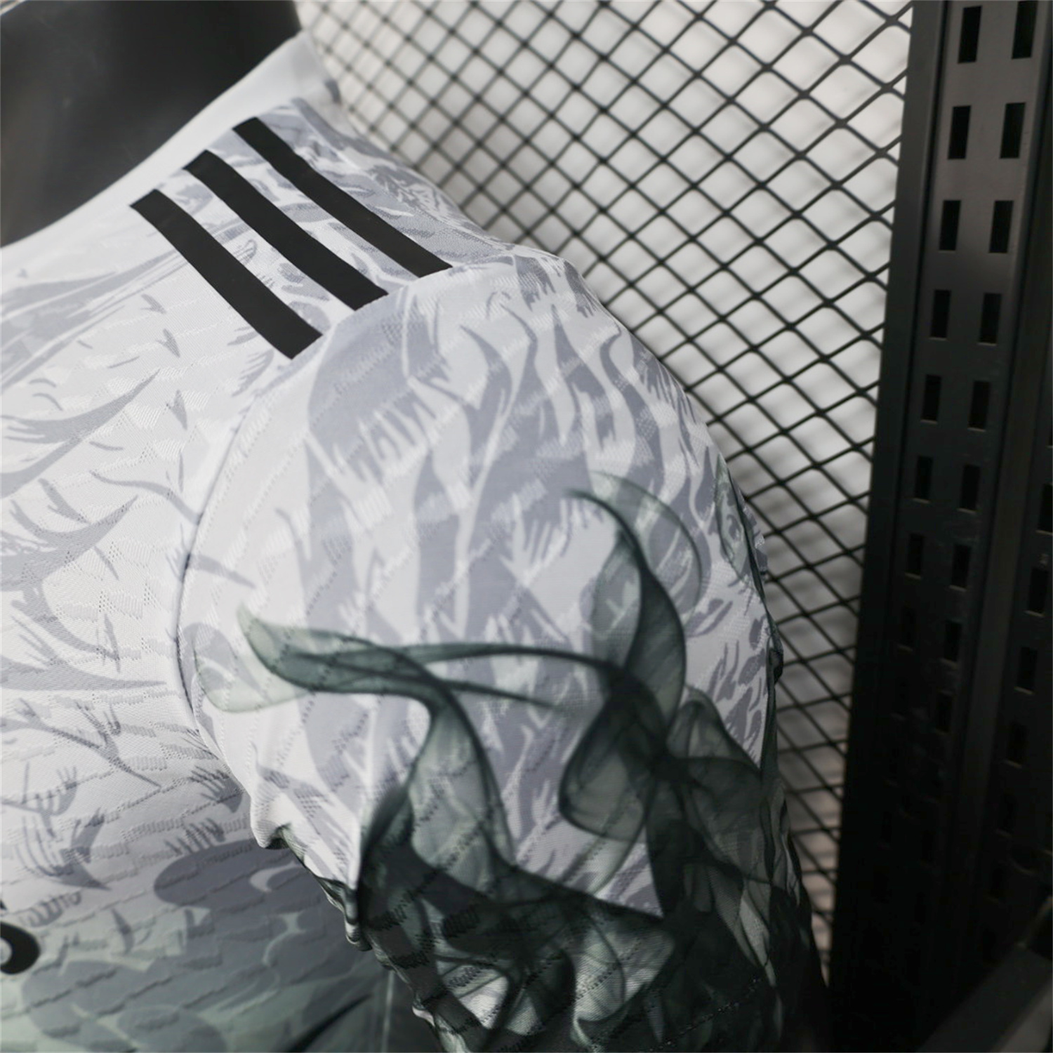 AlphaJersey-Real Madrid 25-26 Black Green Dragon Soars White Jersey - Player Version