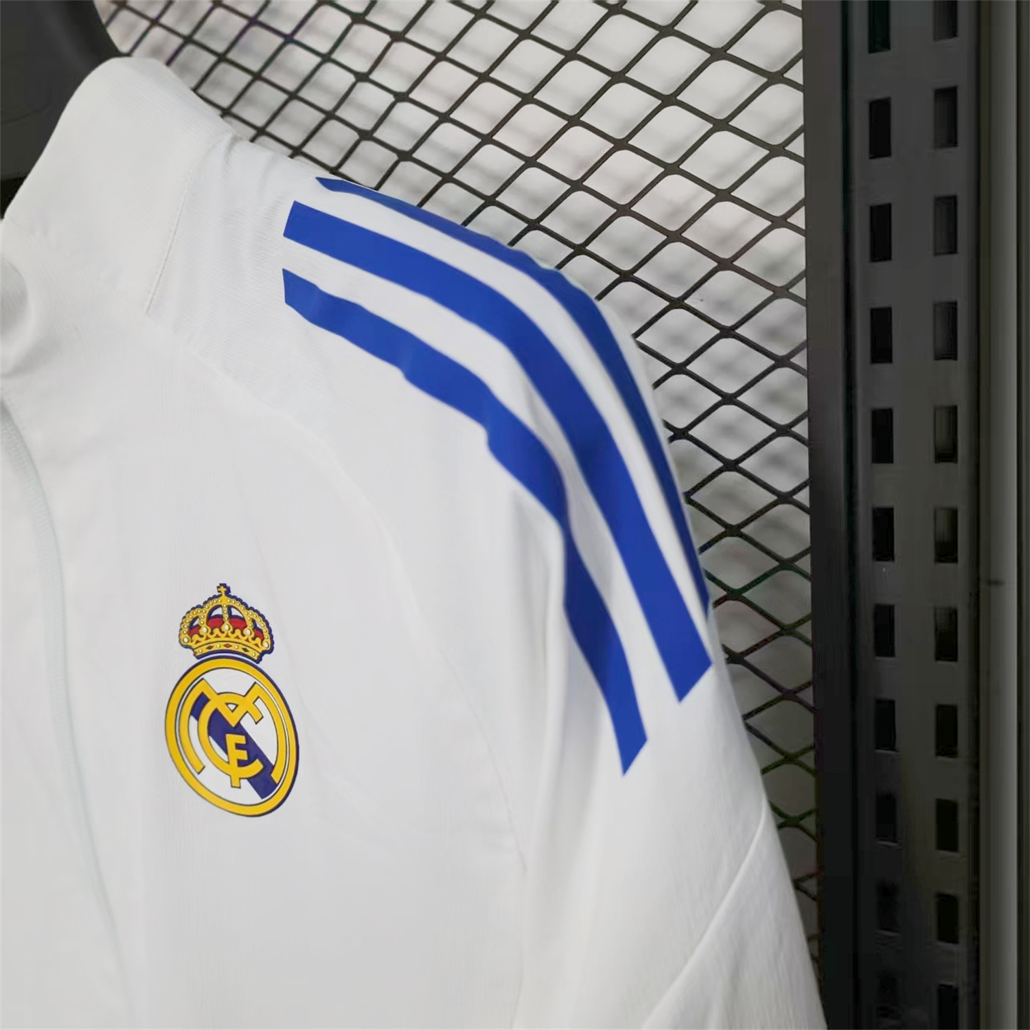 AlphaJersey-Real Madrid 25-26 White Windbreaker Jacket