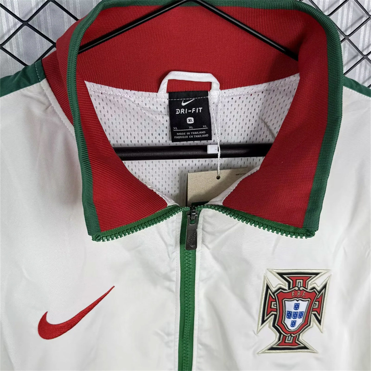 AlphaJersey-Retro Portugal 2010 White Windbreaker
