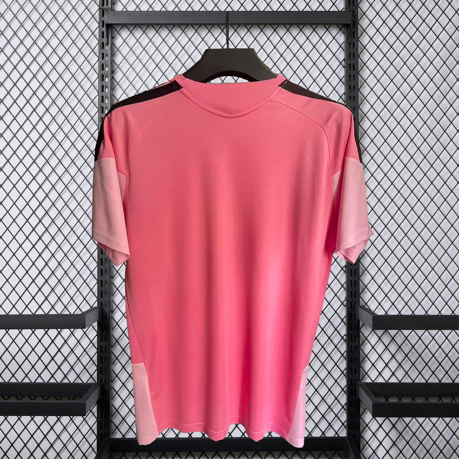 AlphaJersey-INT M.A.M 26-27 Pink Training Jersey - Fans Version