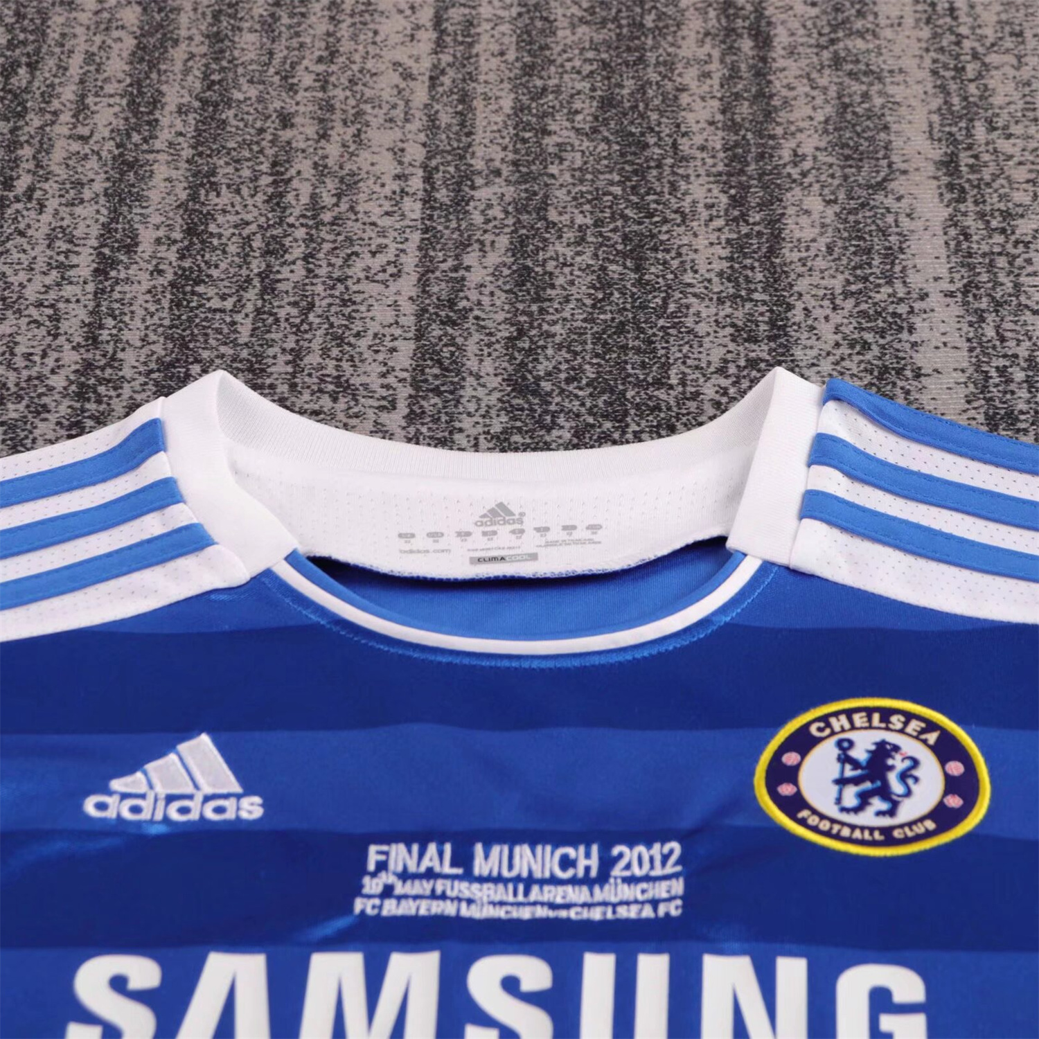 AlphaJersey-Retro C.H.E.L.S.E.A 2011-12 Champions League Final Home Kids Kit