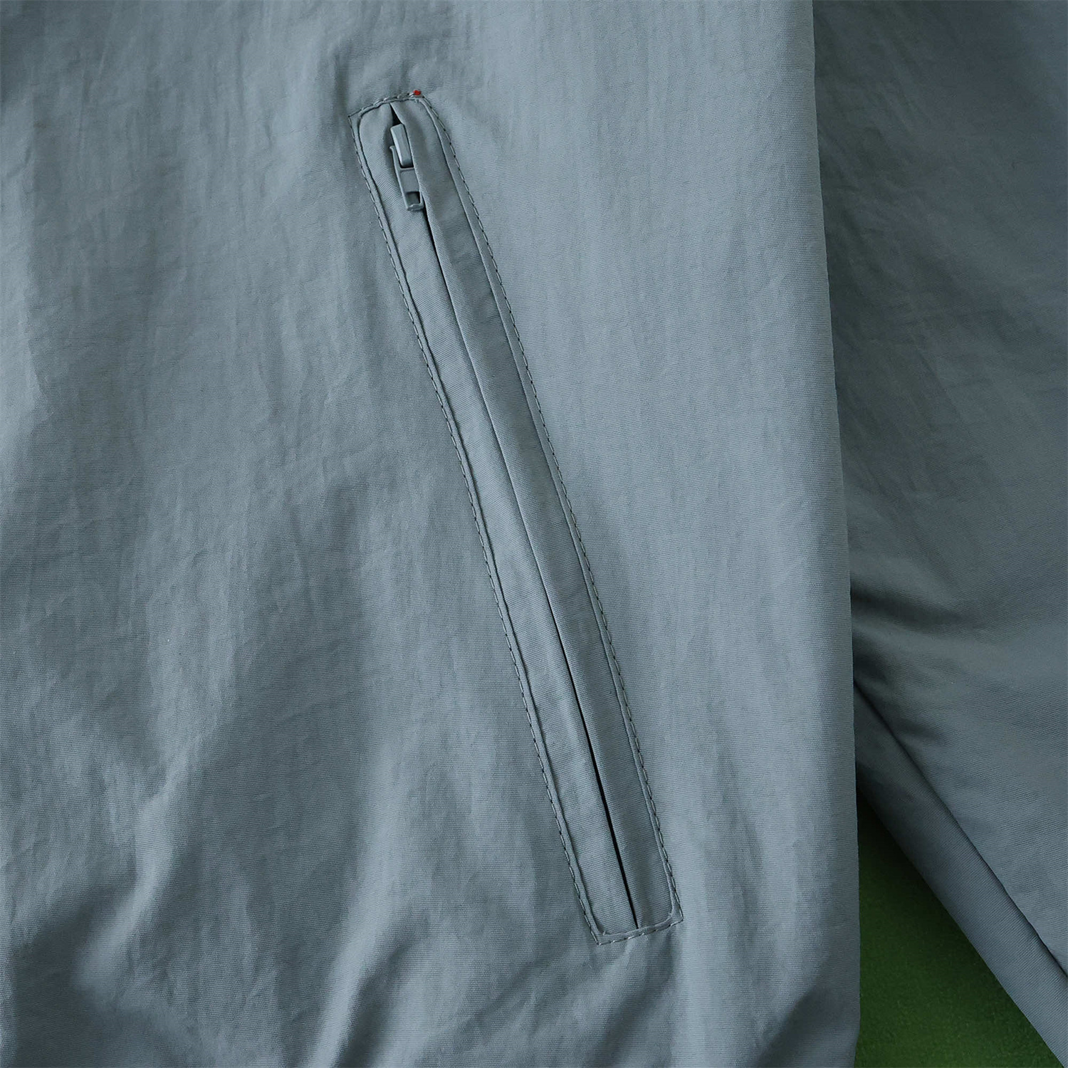 AlphaJersey-Everton 1988-89 Retro Style Double Sided Reversible Windbreaker - White & Grey