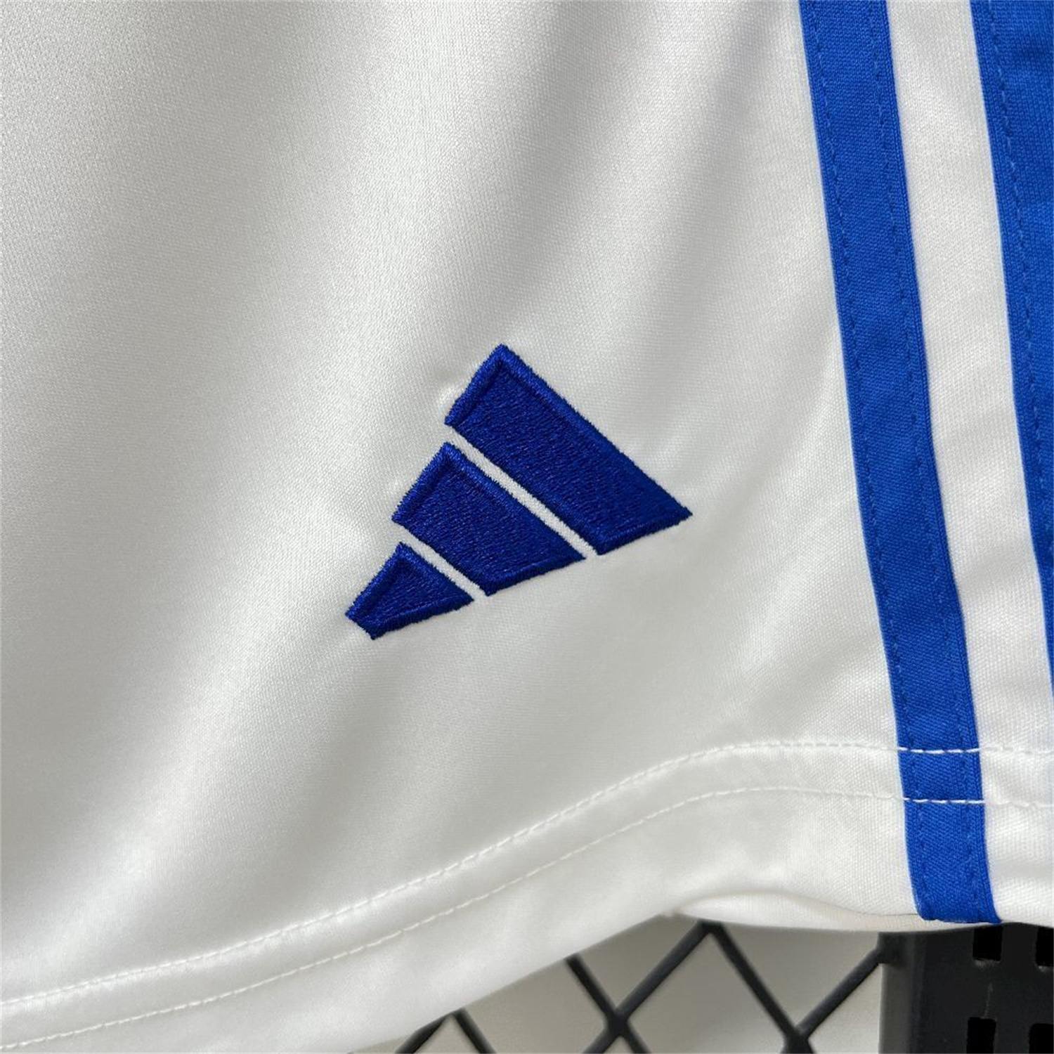 AlphaJersey-Leeds United 25-26 Home White Shorts - Fans Version